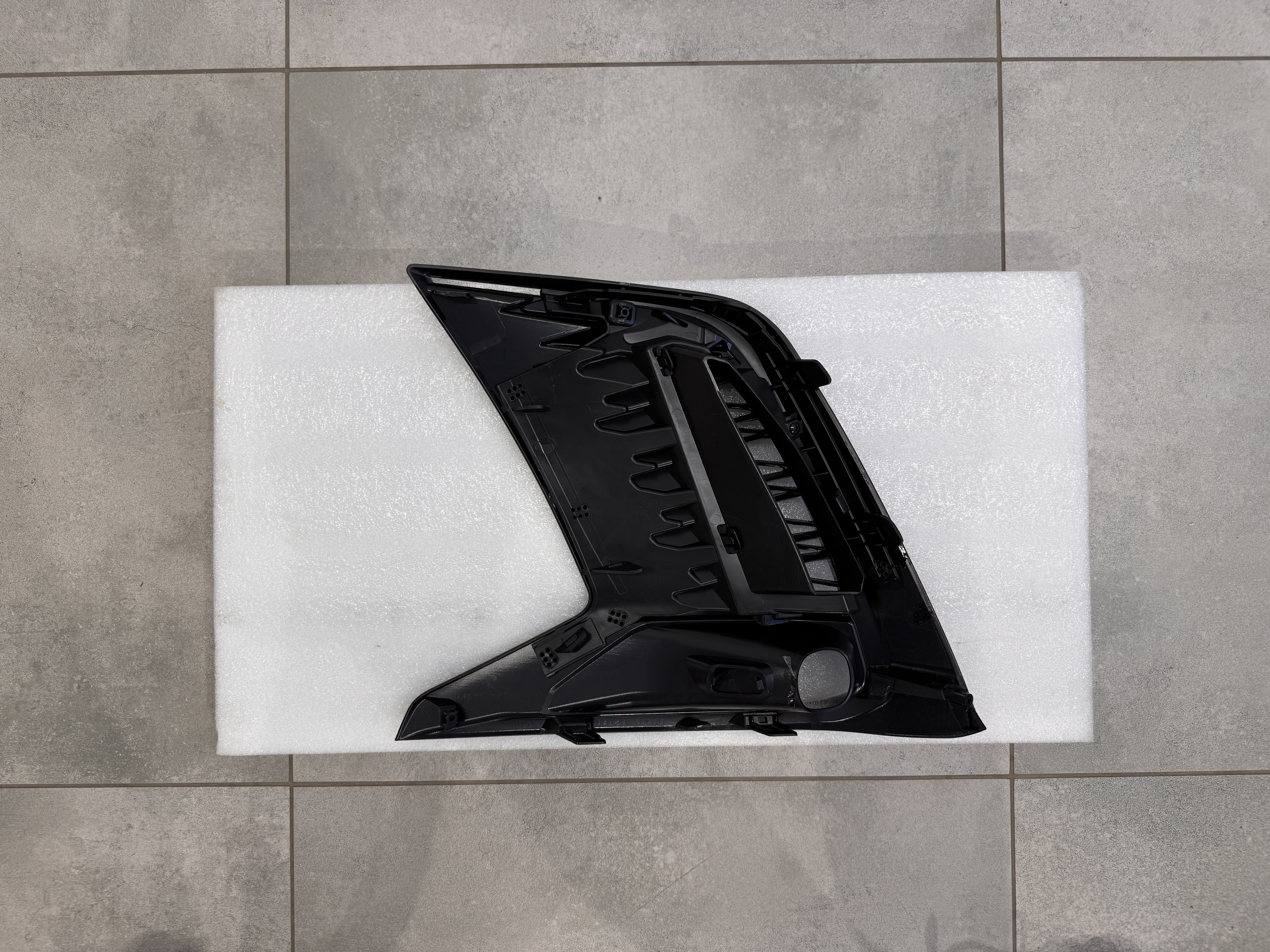 Права накладка туманки F-Sport 5312778060 для Lexus NX 2022- 6