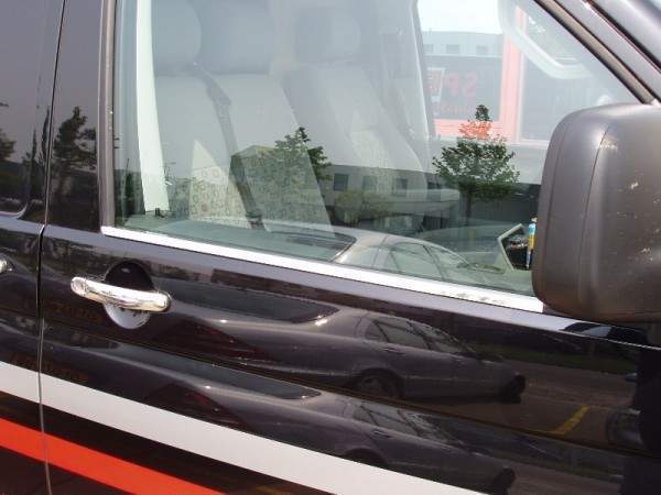 Молдінги вікна нижні Volkswagen T-5 Transporter/ Caravelle/ Multivan 2004- (нержавіюча сталь) 2