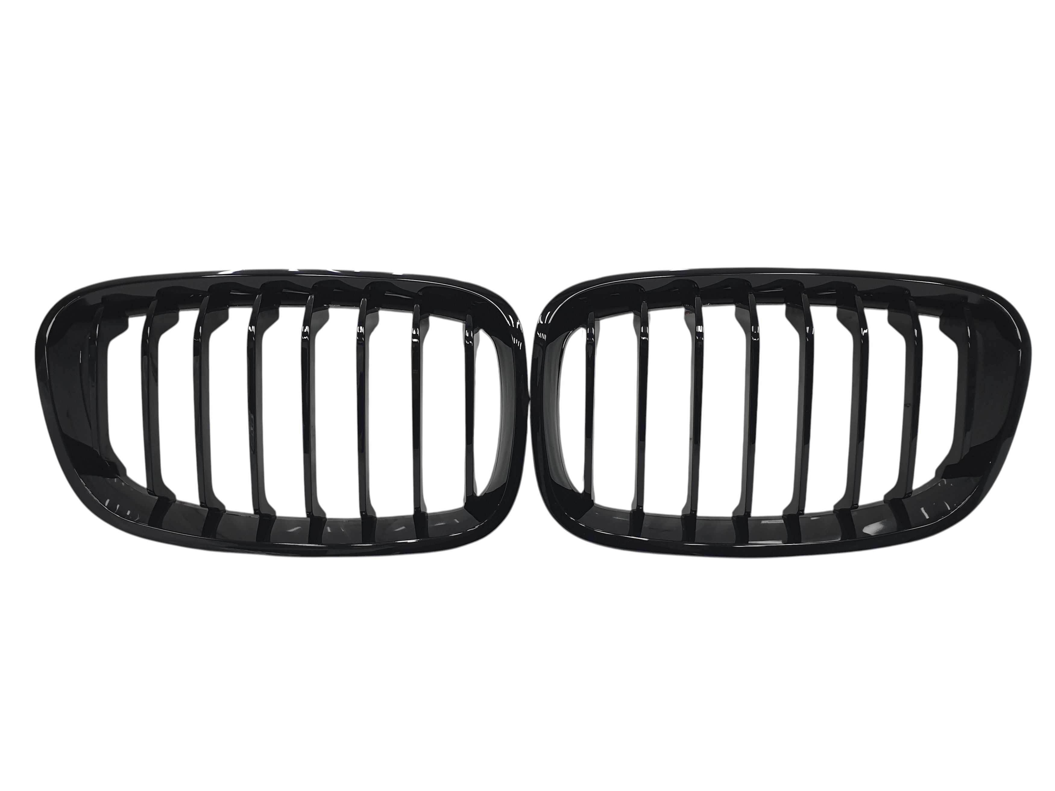 Ніздрі Gloss Black (1 bar) на BMW 1 Series F20 / F21 2011-2015 року