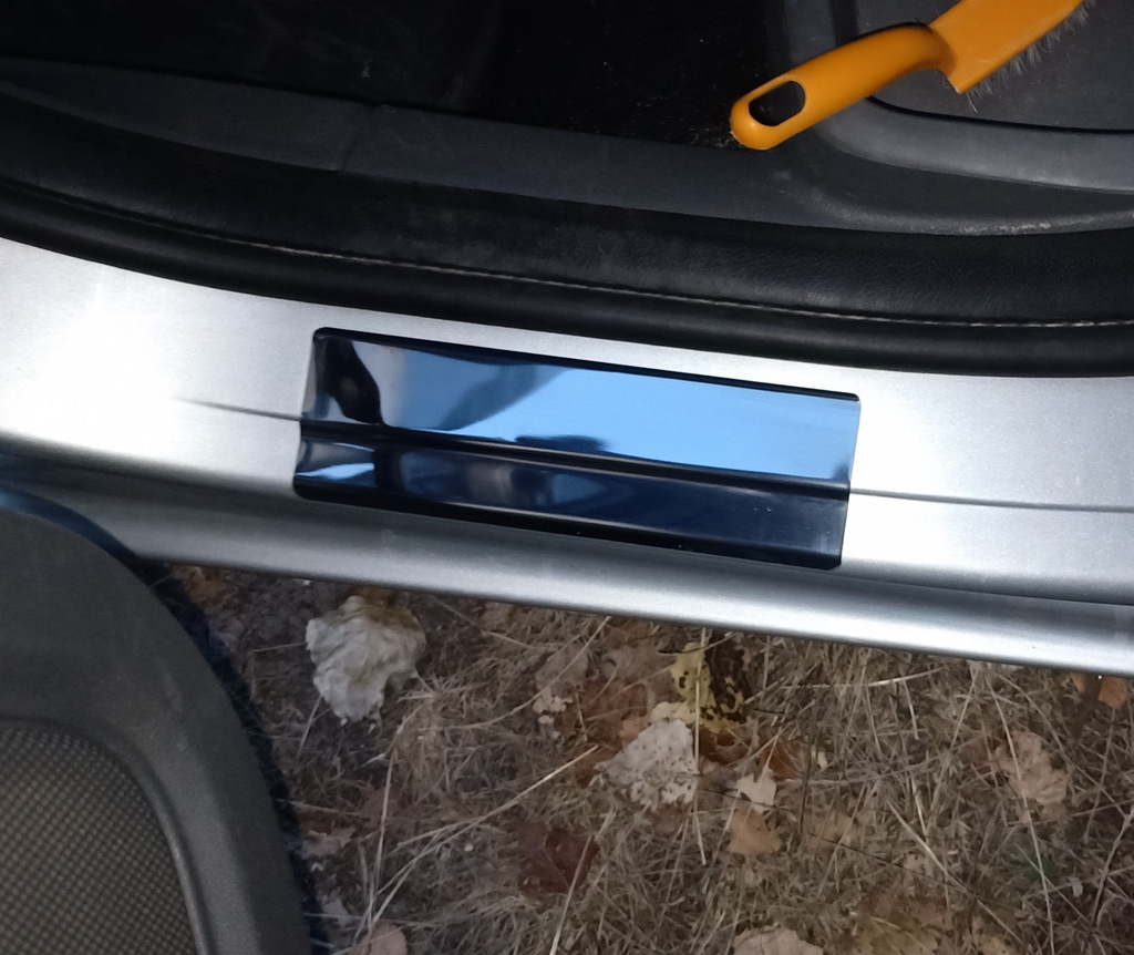 Накладки на пороги Carmos V2 (4 шт., нерж.) 4