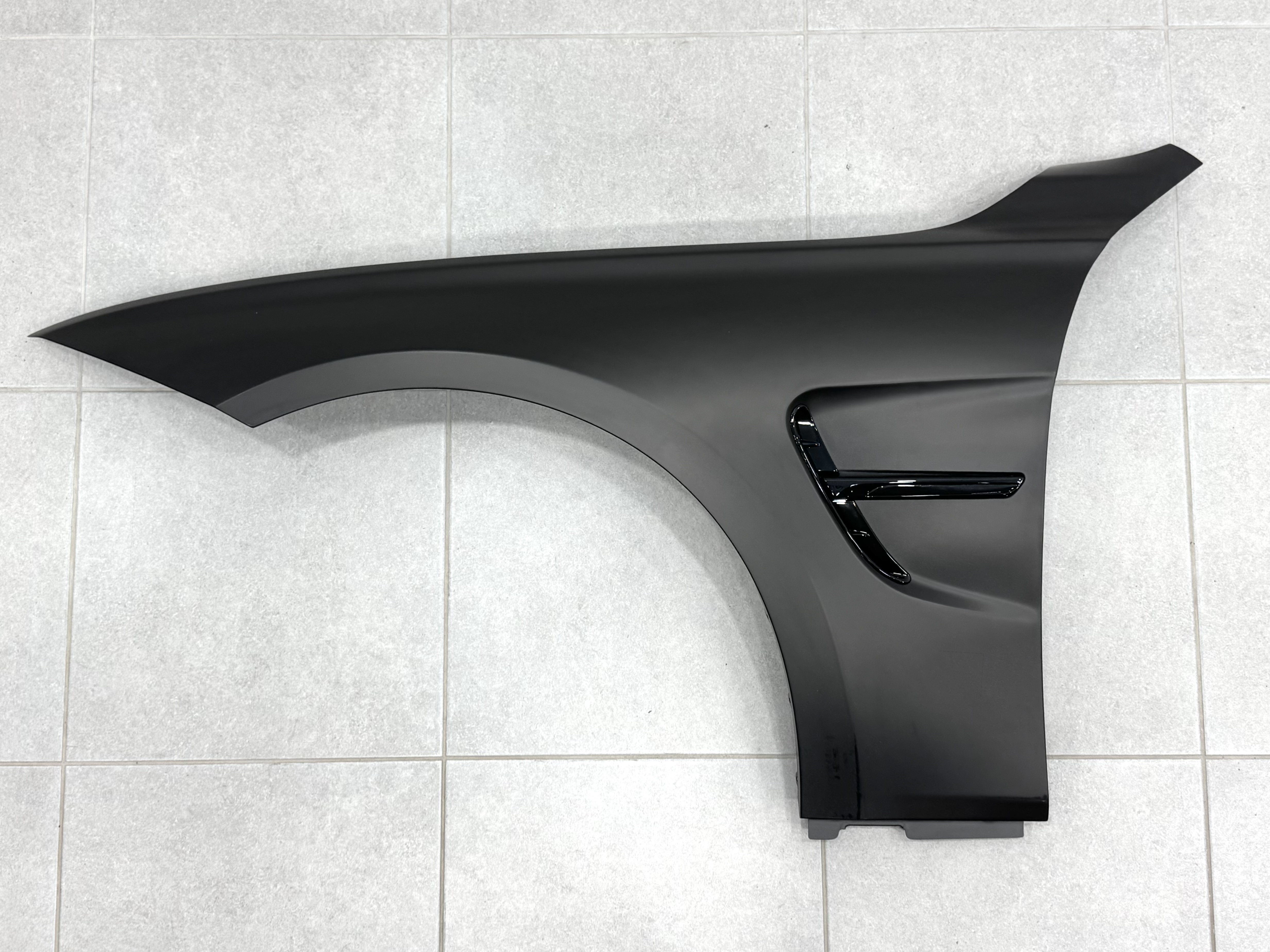 Передні крила в стилі M3 для BMW 3 series F30 / F31 2012-2018 3