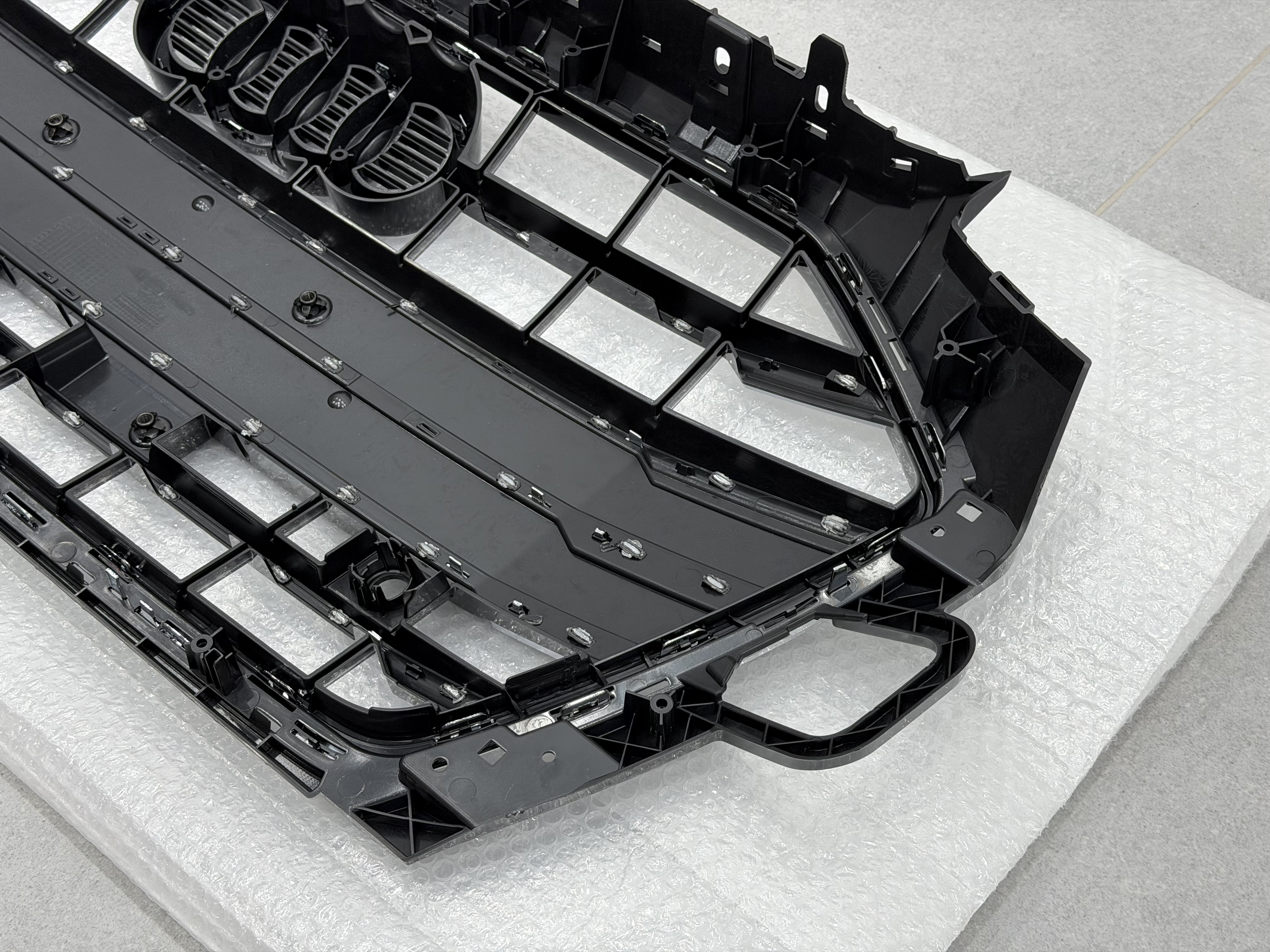 Решітка радіатора 8W0853651 для Audi A4 B9 2020-2023 2