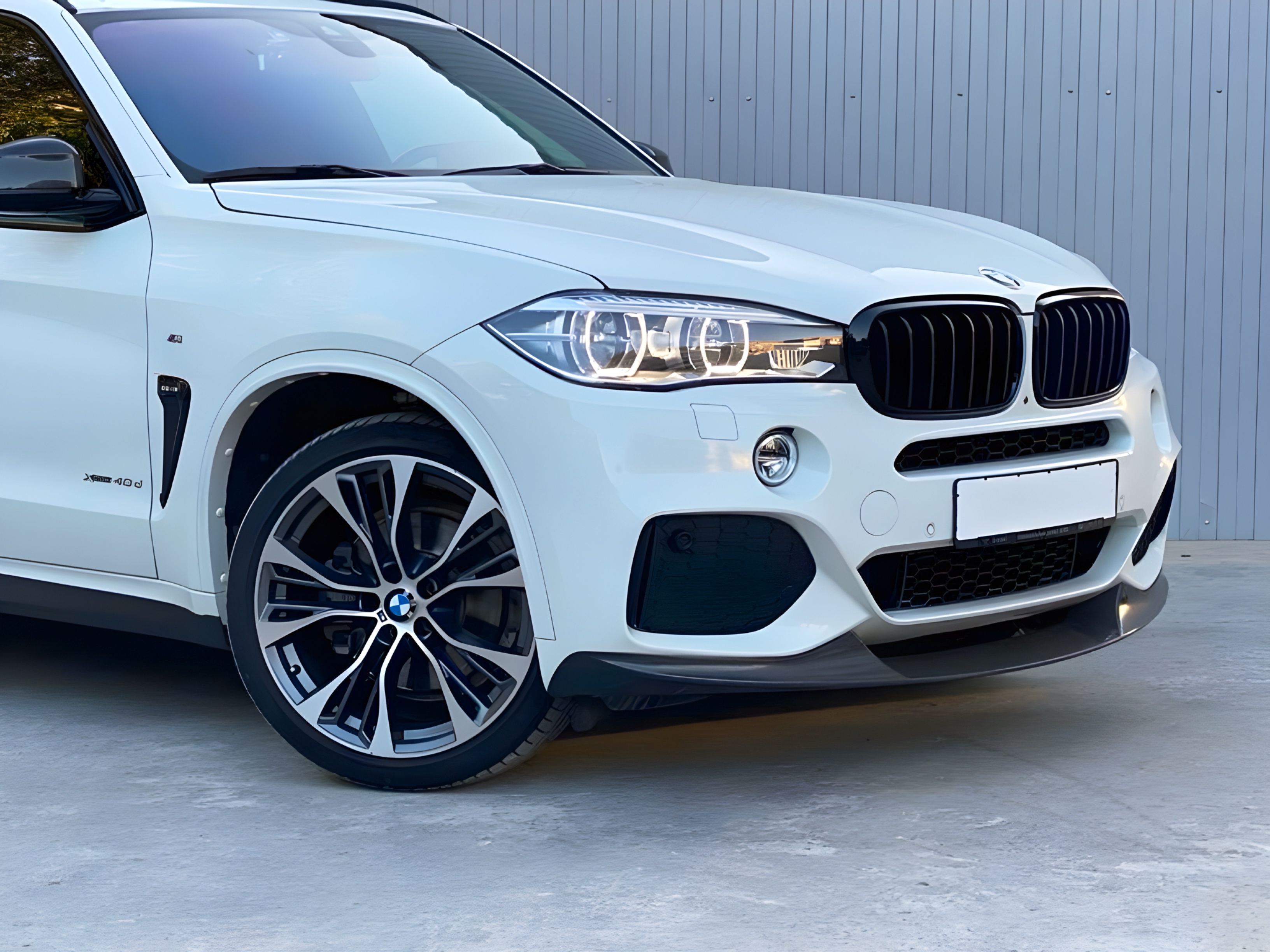 Комплект обвісу M-Perfomance для BMW X5 F15 2013-2018 ЧОРНИЙ ГЛЯНЕЦЬ 4