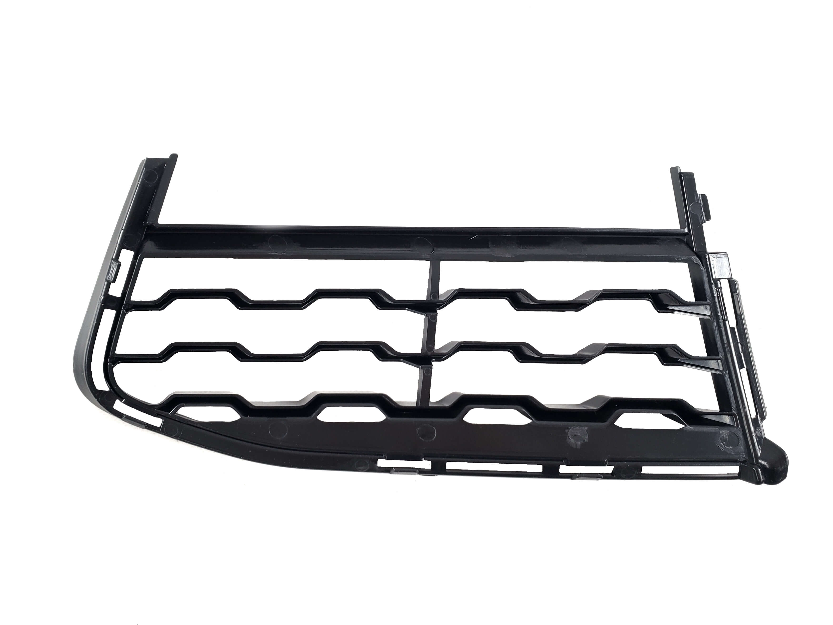 Решітки в бампер RH на BMW 7 Series G11 / G12 2015-2019 року 3