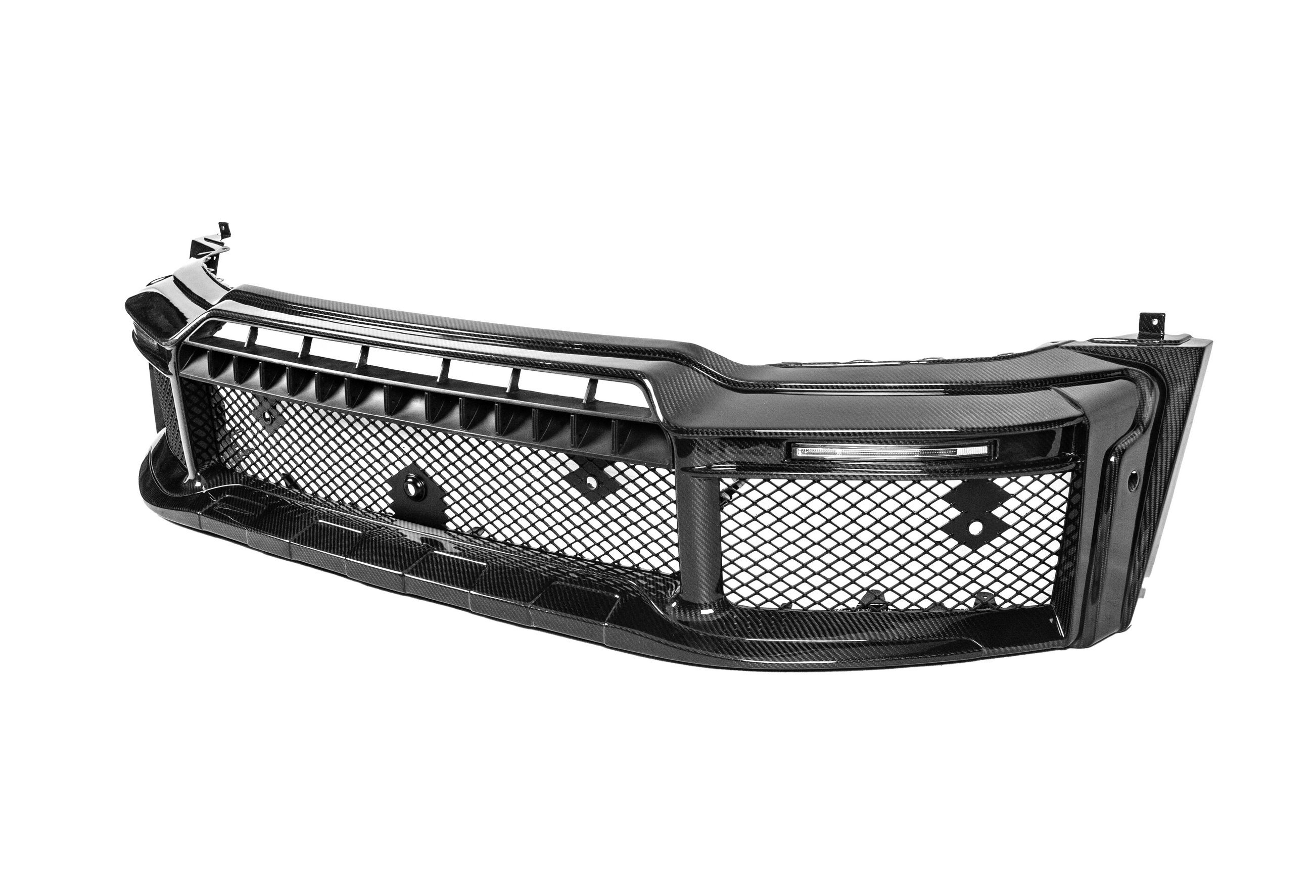 Передній бампер BRB 800 Carbon 3