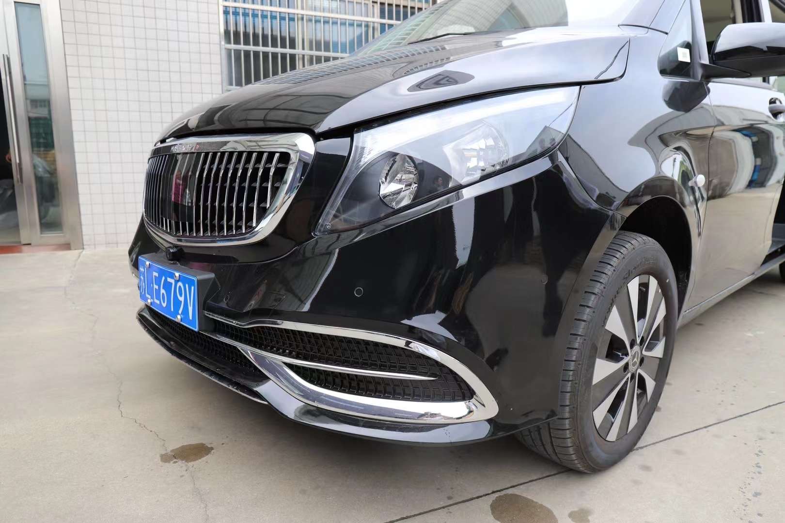 Бампер передний Maybach Mercedes V Class Vito Metris W447 2014-2023 4
