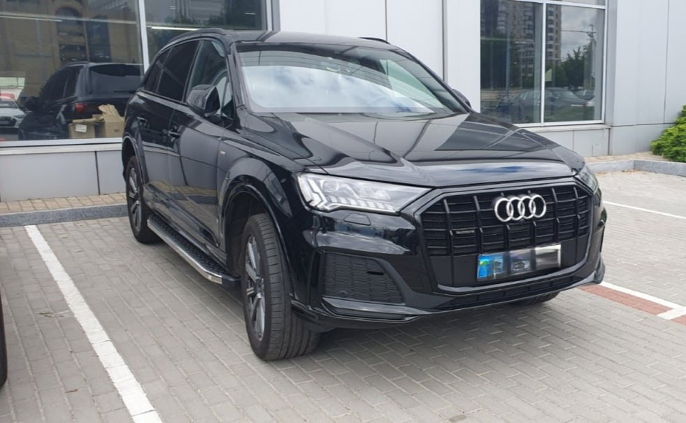 Бокові пороги BlackLine (2 шт., Алюміній) 4
