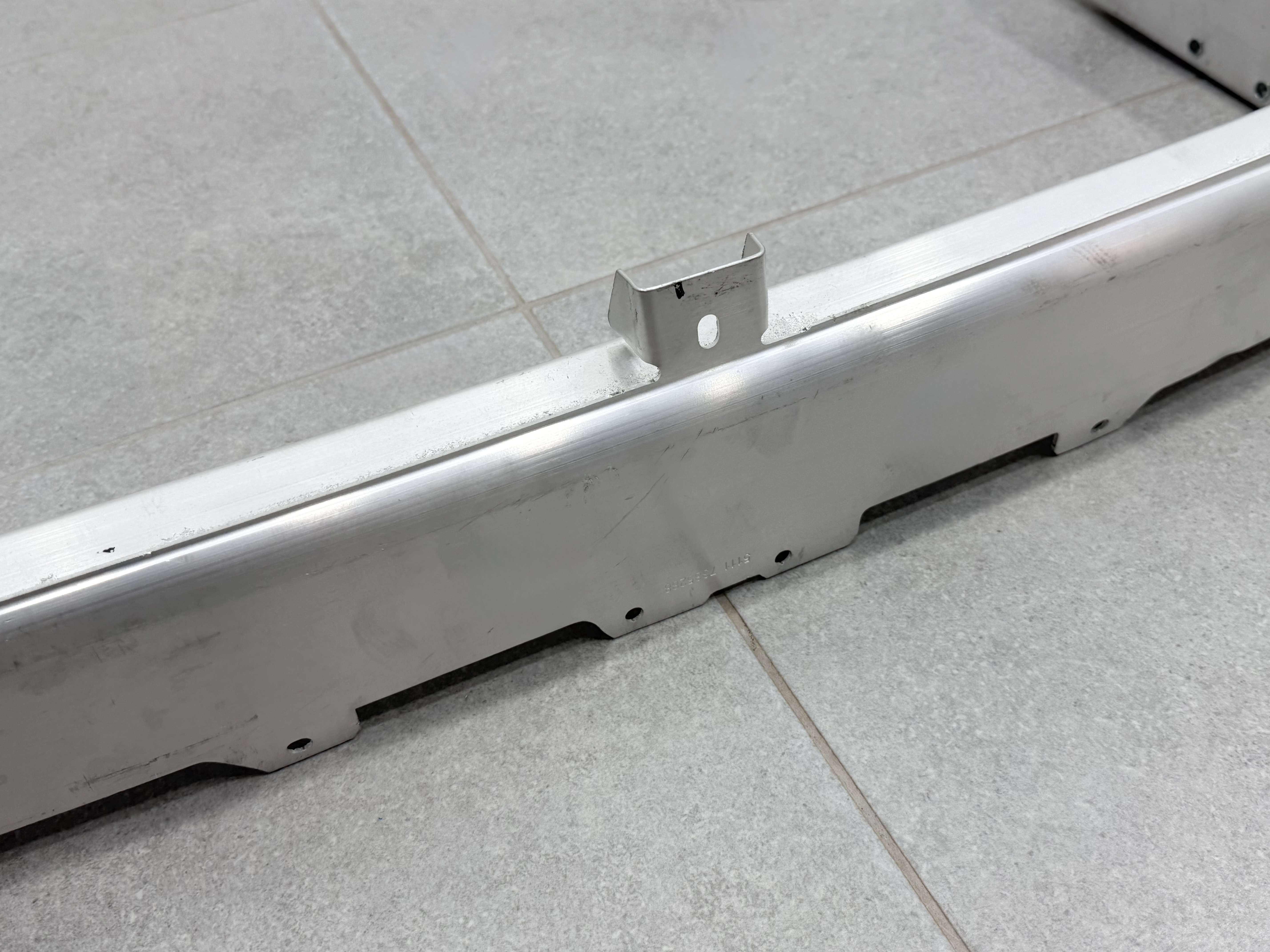 Підсилювач переднього бампера 51117385288 для BMW 5 Series G30 G31 4