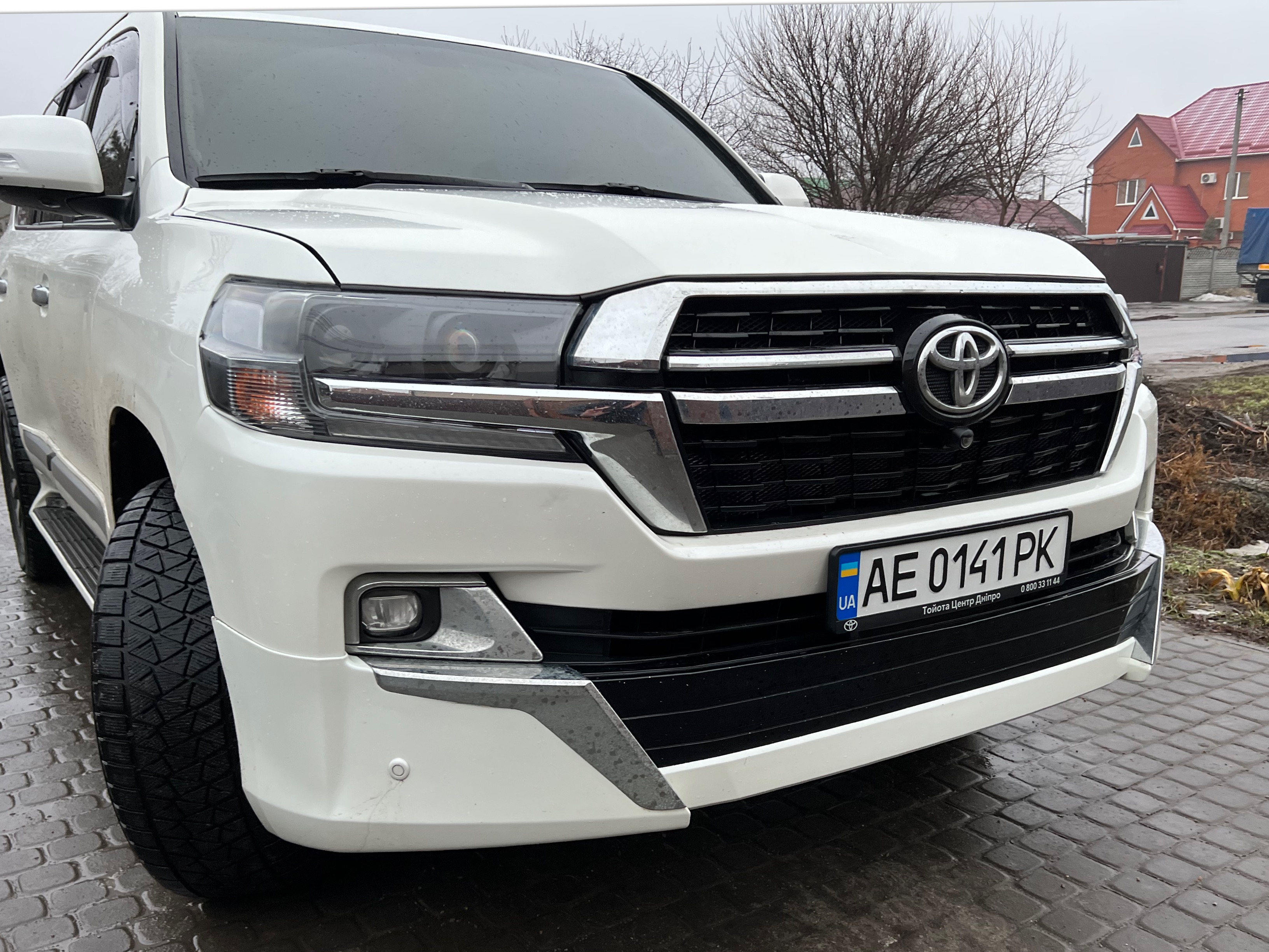 Решітка радіатора дизайн 2021 для Toyota Land Cruiser 200 2015-2021 5