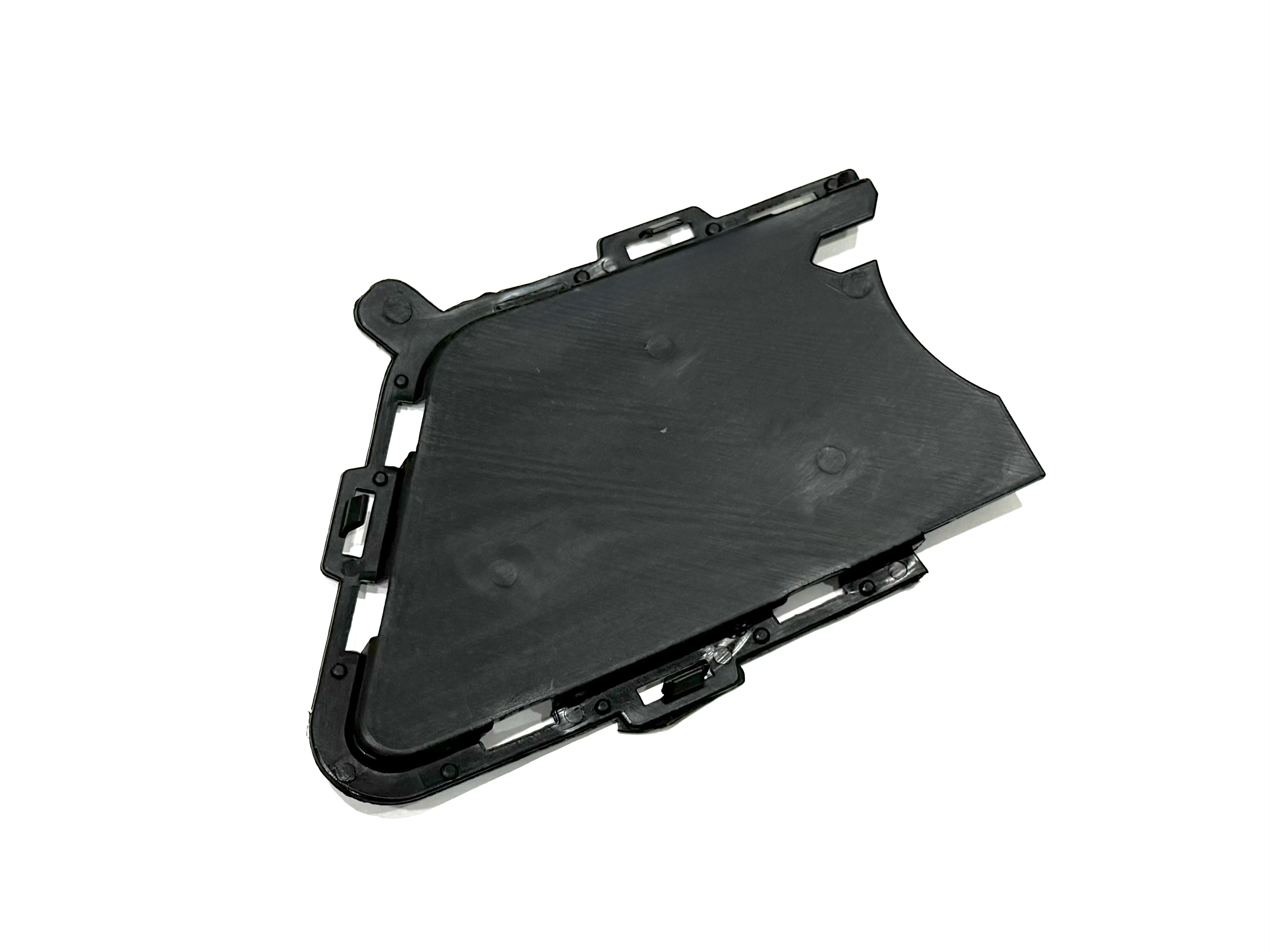 Заглушка правої решітки бампера M Paket 51118062636 для BMW F30 / F31 2012-2018 2