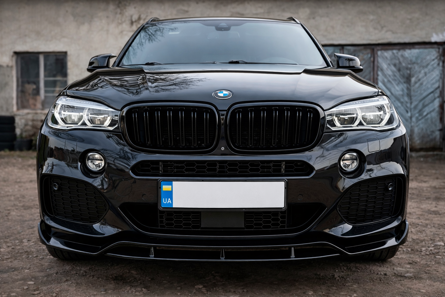Накладка на передній бампер Lip Black Warrior (для M-Sport)