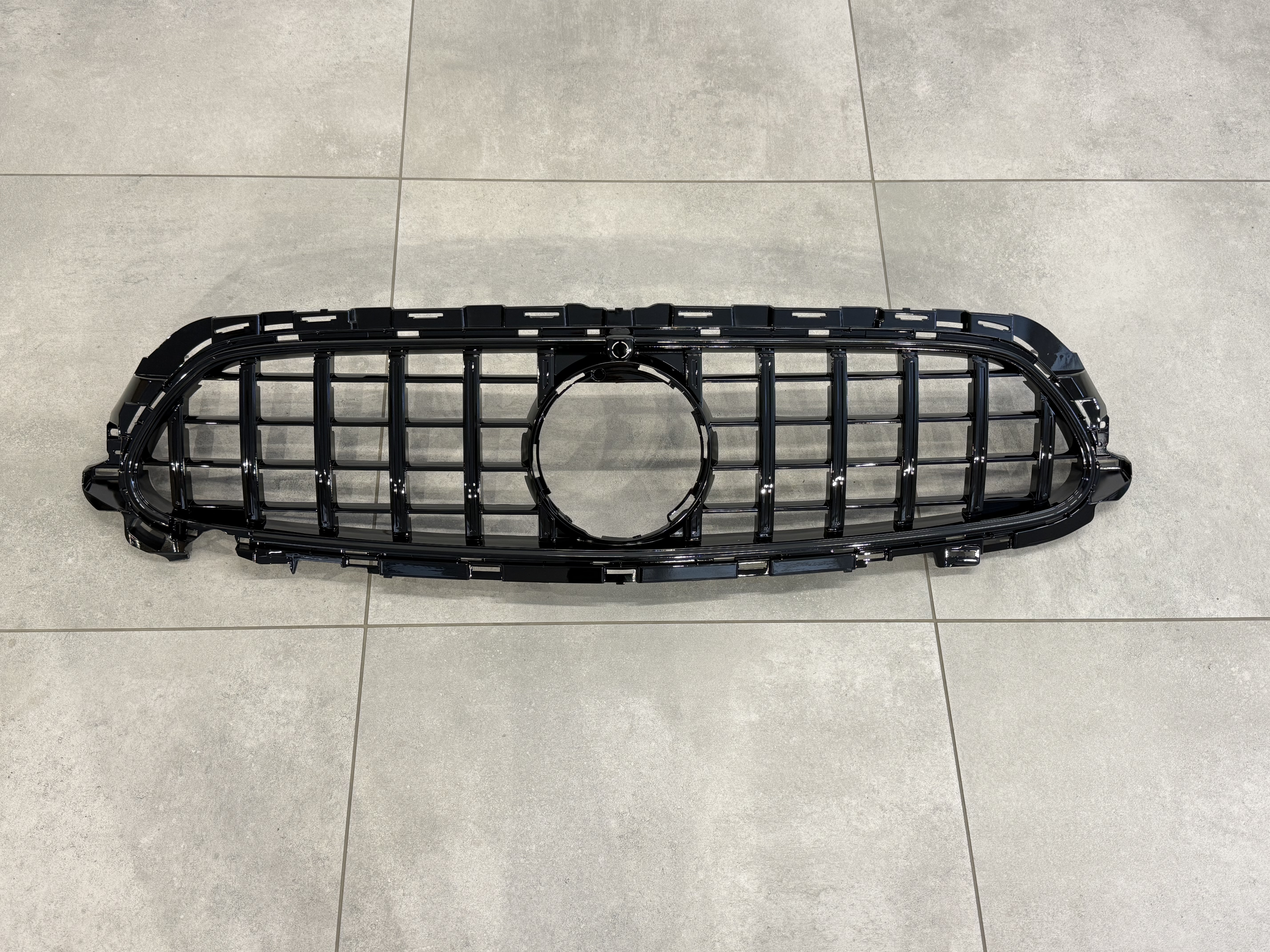 Решітка радіатора GT CHROME Mercedes E-Class W213 2020-2023 ДЛЯ AMG 5