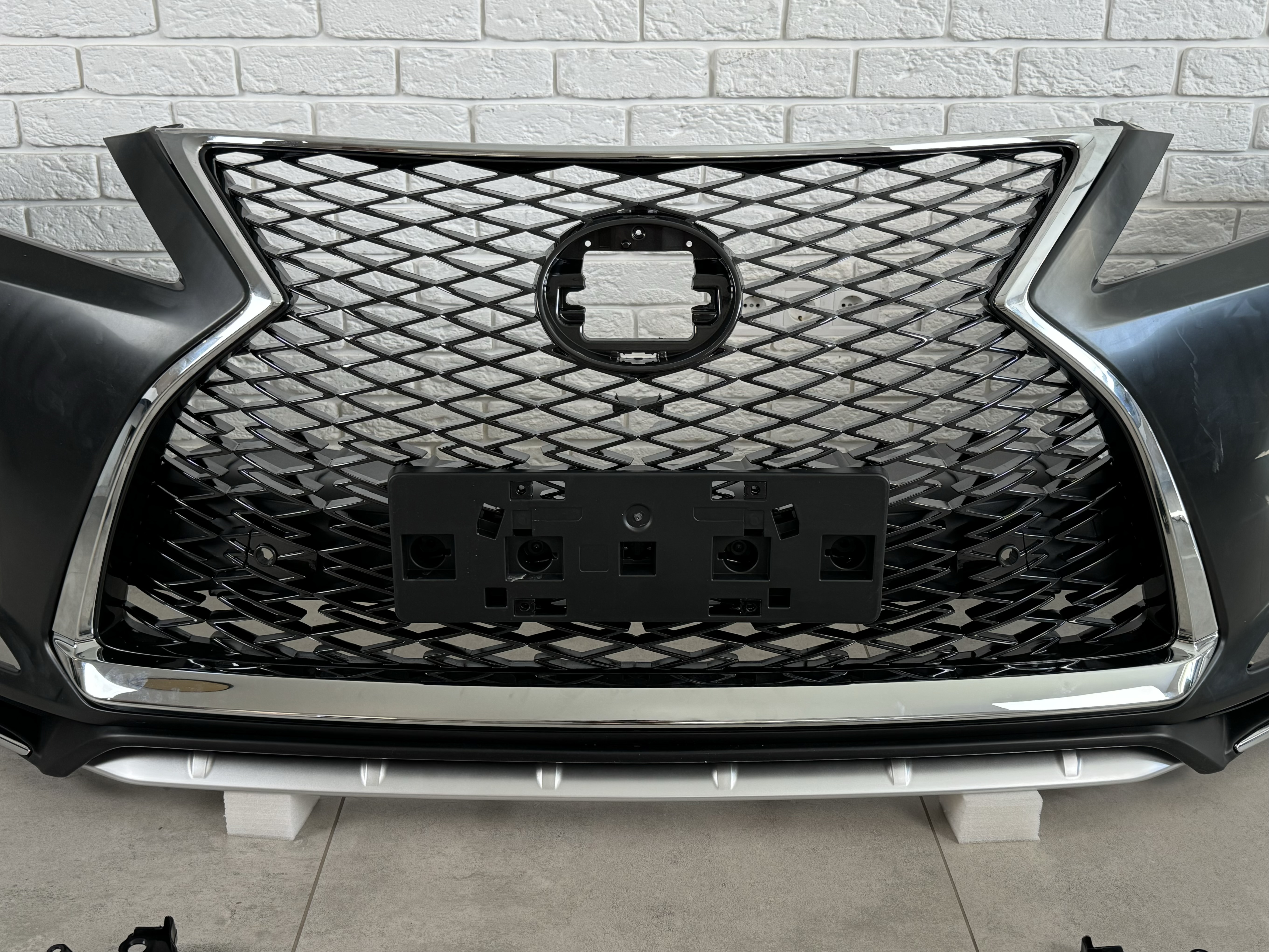 Бампер передній у зборі F-Sport Lexus RX 2019-2022 6