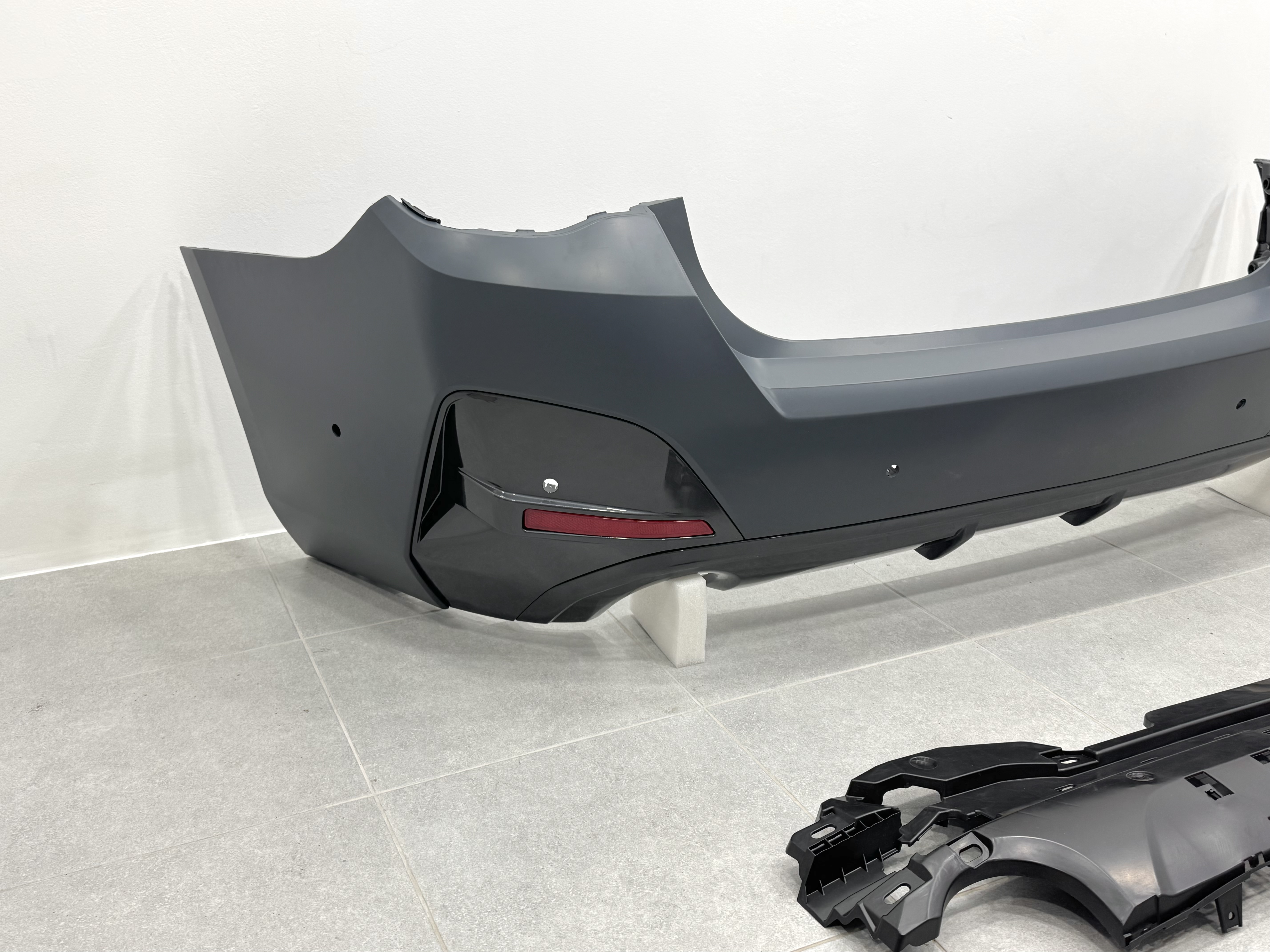 Задній бампер M paket BMW 4 series G26 2020- 3