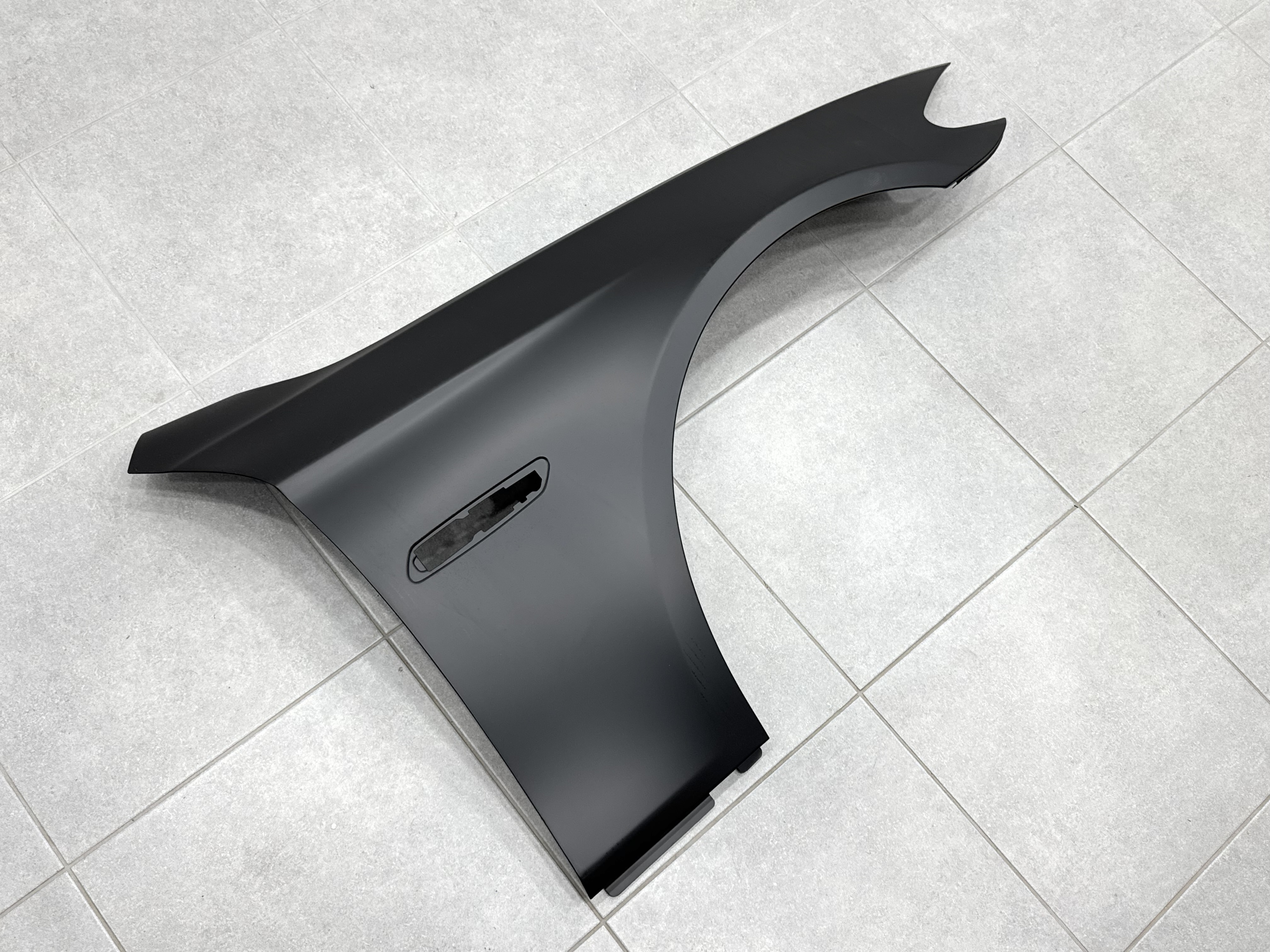 Крило праве BMW 5 series F10 / F11 2010-2016 алюміній 41357248660 2