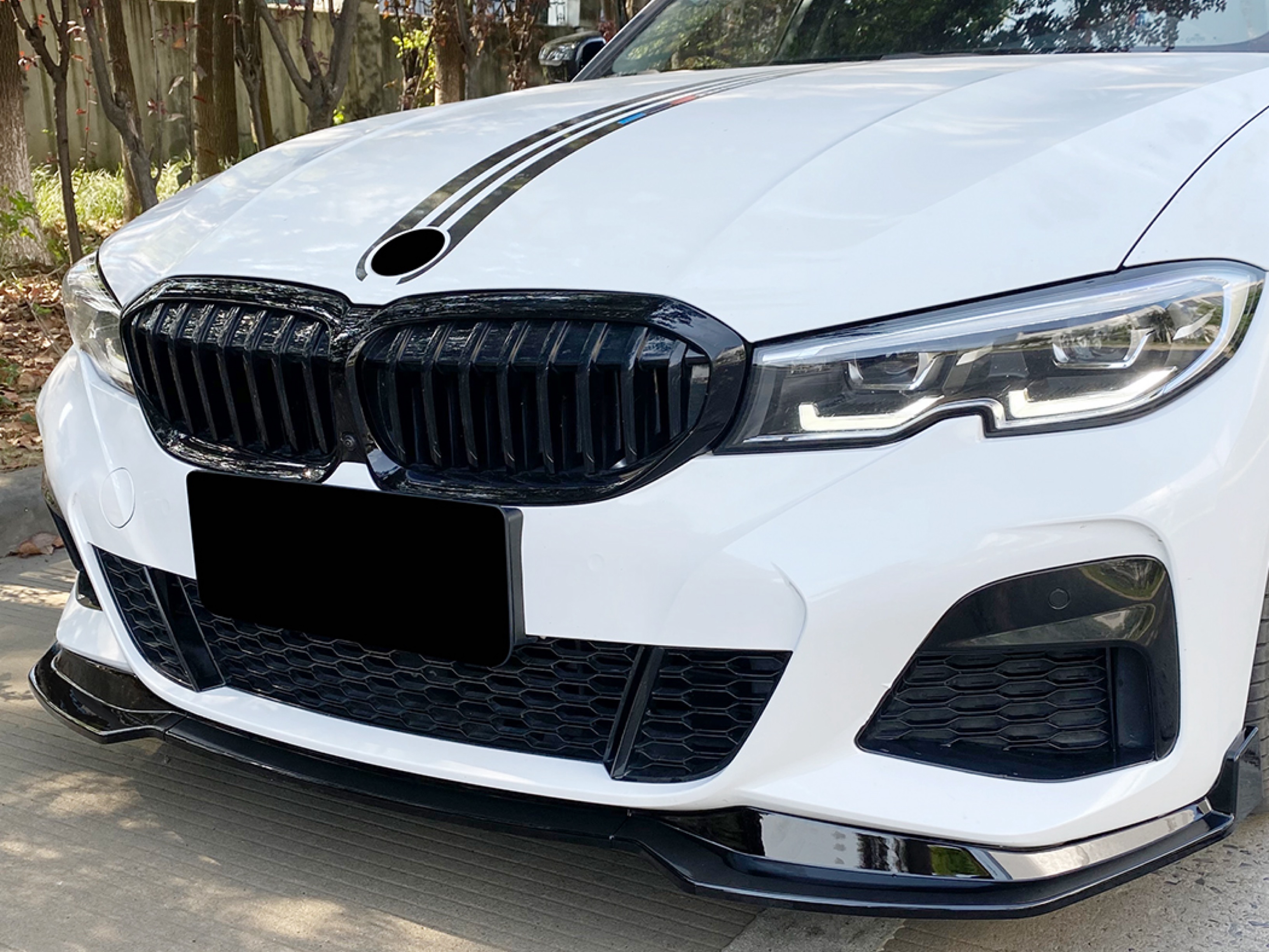 Накладка переднього бампера M-Performance BMW 3 series G20 G21 2018-2022 ABS пластик, колір чорний глянець 2