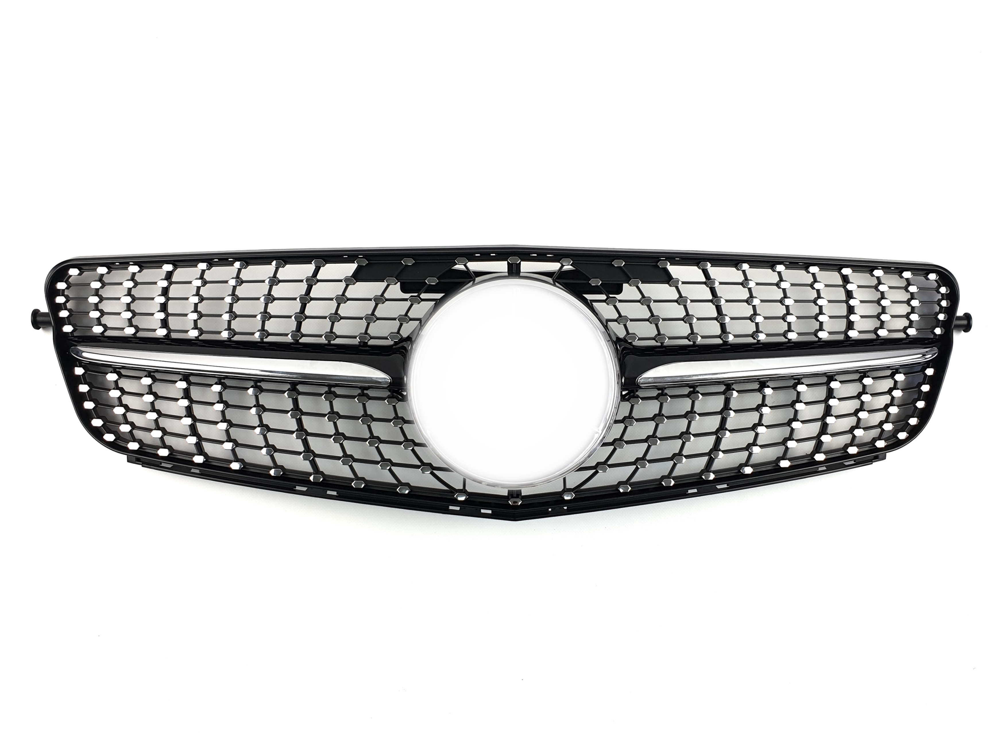 Решітка радіатора Black Diamond на Mercedes-Benz C-Class W204 2007-2014 року