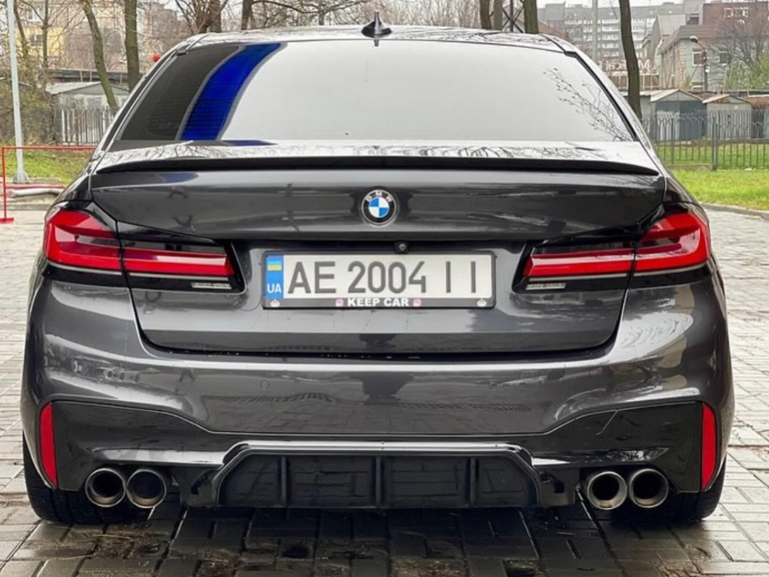 Дифузор накладка заднього бампера M5 style F90 для BMW 5 series G30 2017 - ДО БАМПЕРА М ПАКЕТ, чорний глянець 2