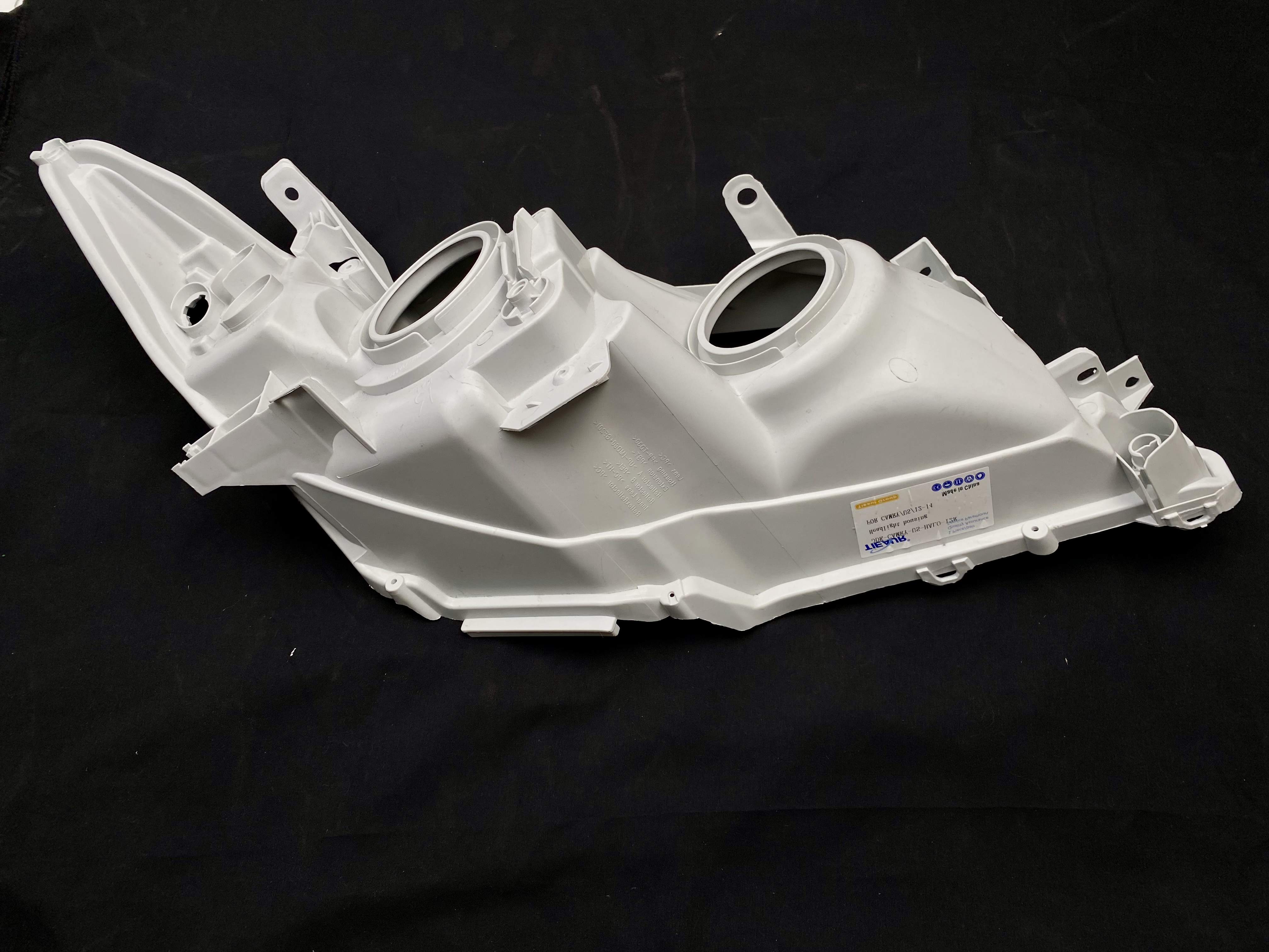 Корпус фари галоген лівий Toyota Camry 50 USA 2012-2014 3