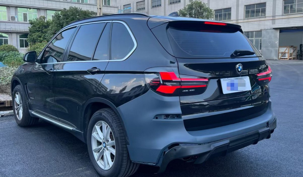 Комплект рестайлінгу в X5M F95 2024 р. (без заміни кришки багажника) 6