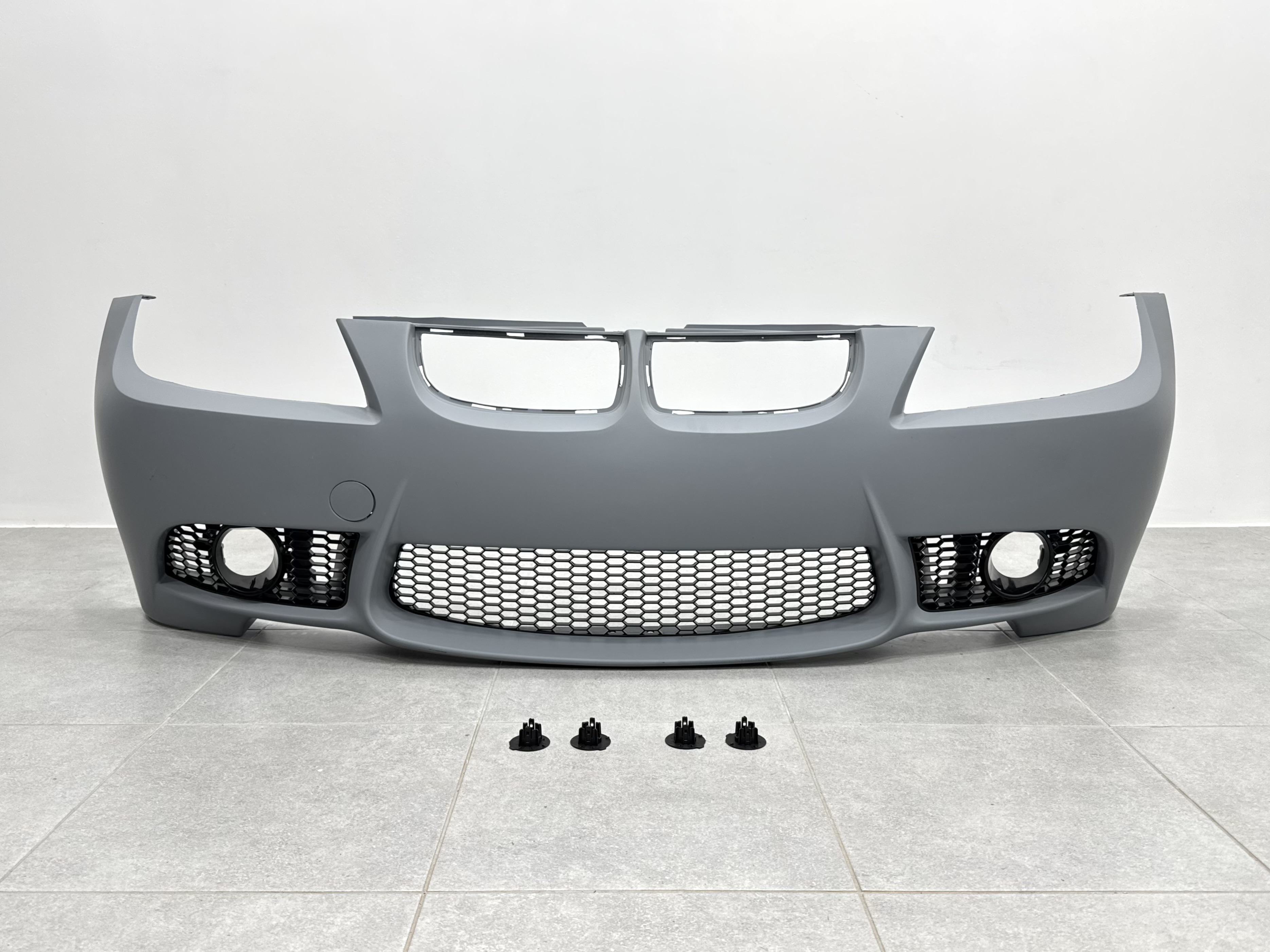 Бампер передній M3 Style BMW 3 Series E90 2005-2008 4