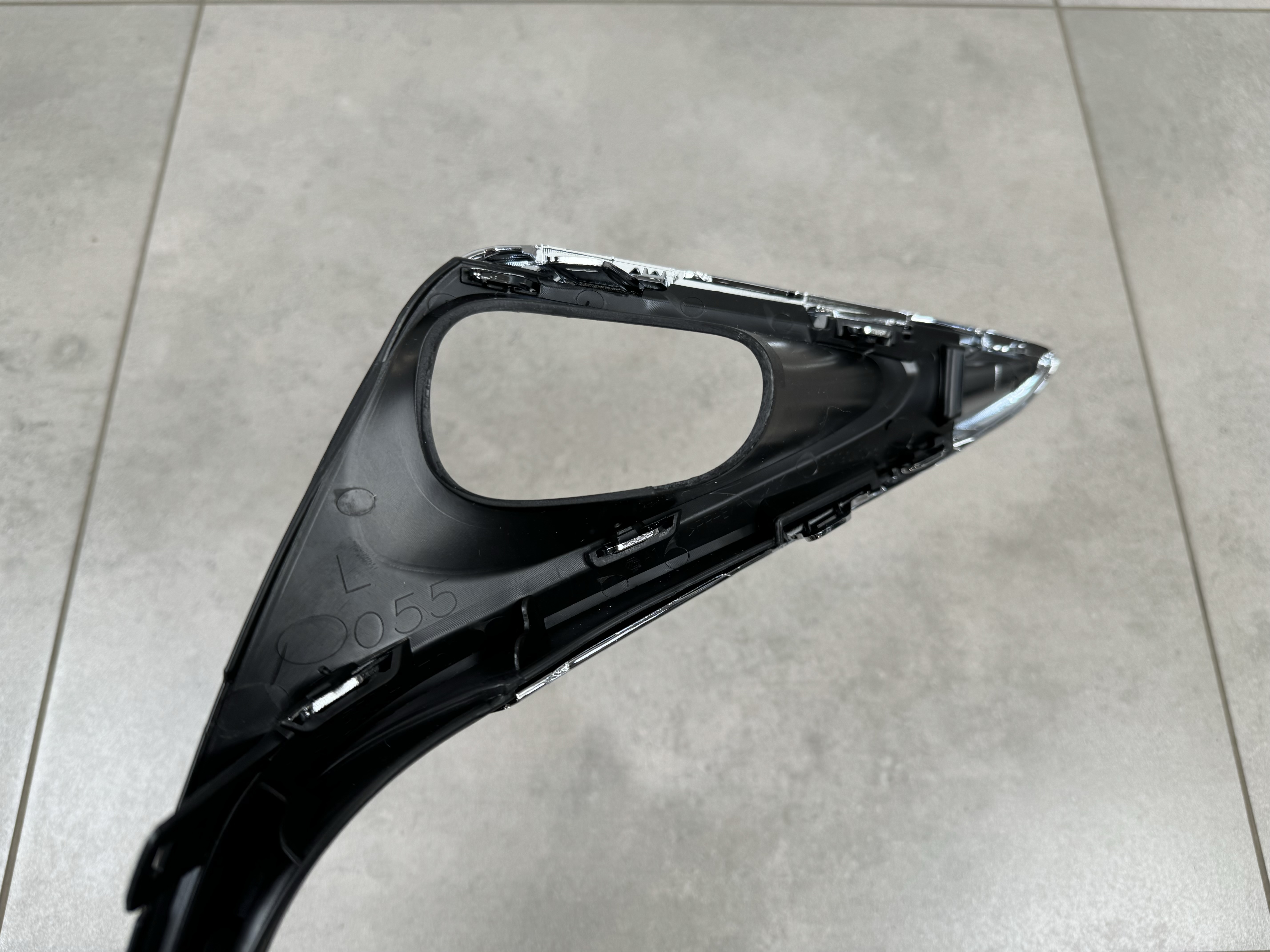 Ліва накладка туманки OEM 8148233040 для Lexus ES 2015-2018 2