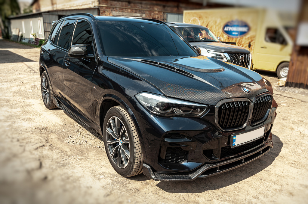 Карбоновий капот V1 (G05/F95) 4