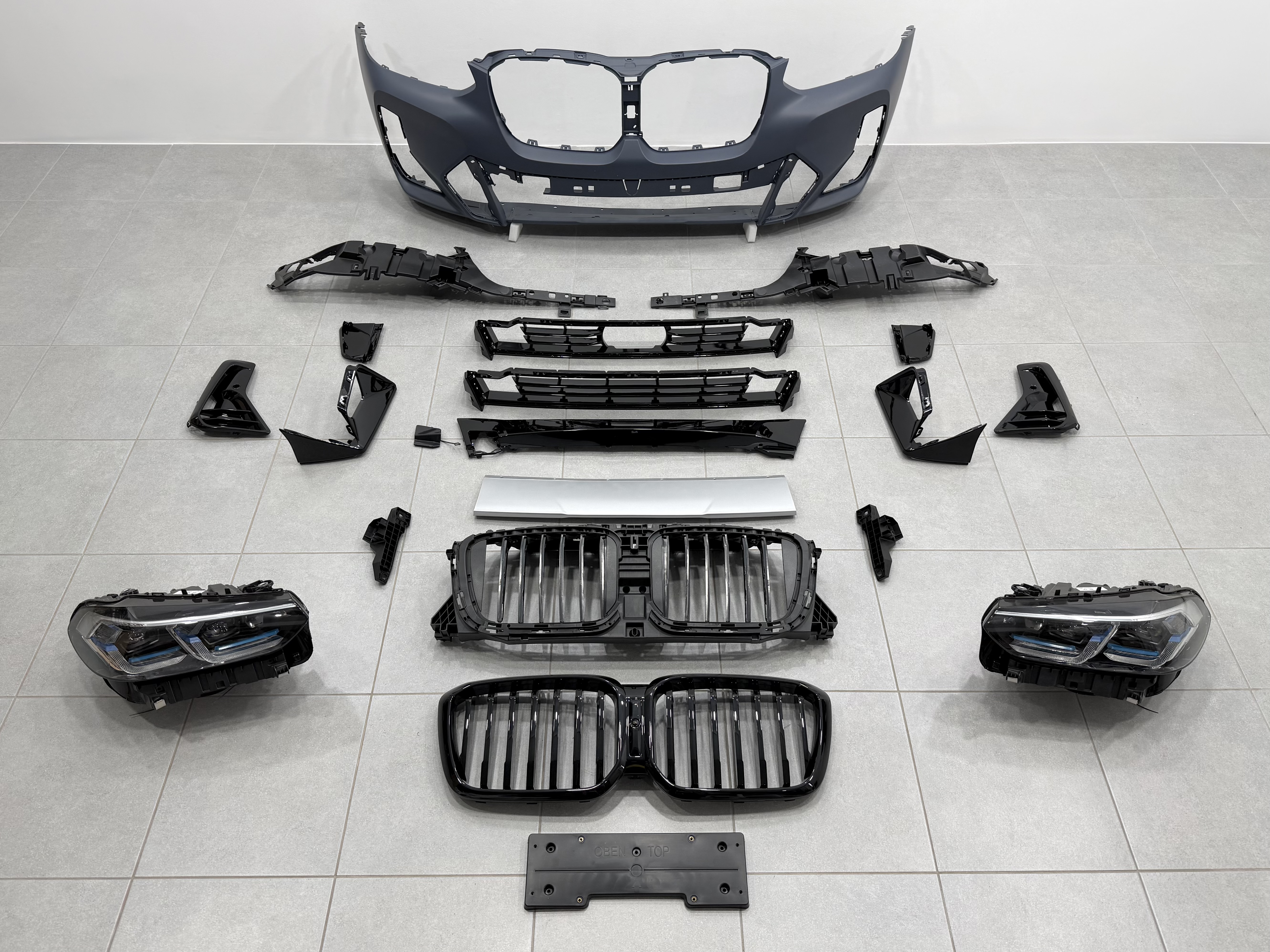 Рестайлінг комплект обвісу M paket LCI 2022+ для BMW X4 G02 2018-2021 2