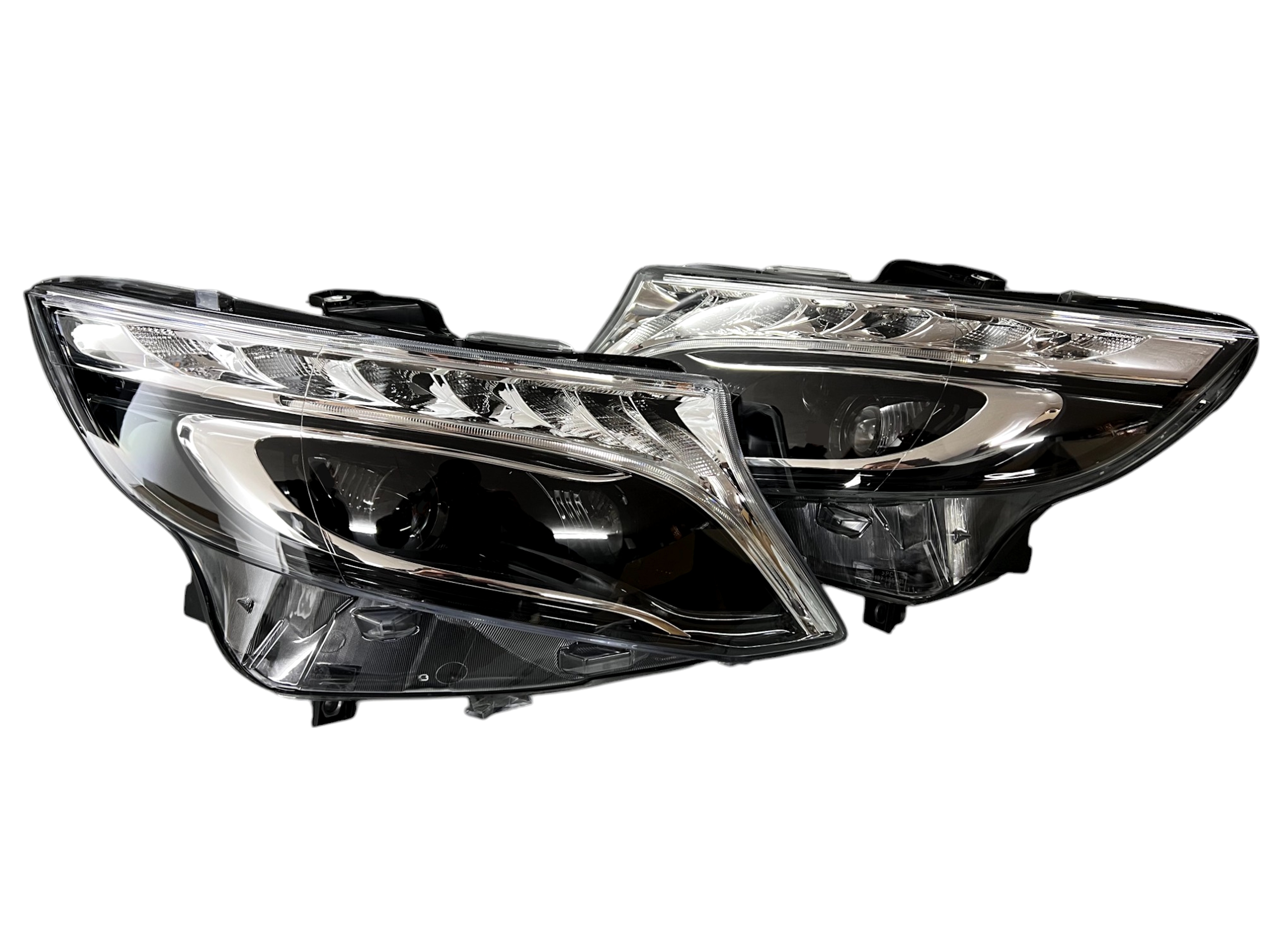Передні фари (Led стиль V-Class заміна галогену) на Mercedes-Benz VITO-Class W447 2014-2019 року 2