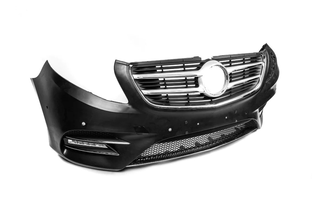 Передній бампер V-class AMG в зібраному вигляді 2