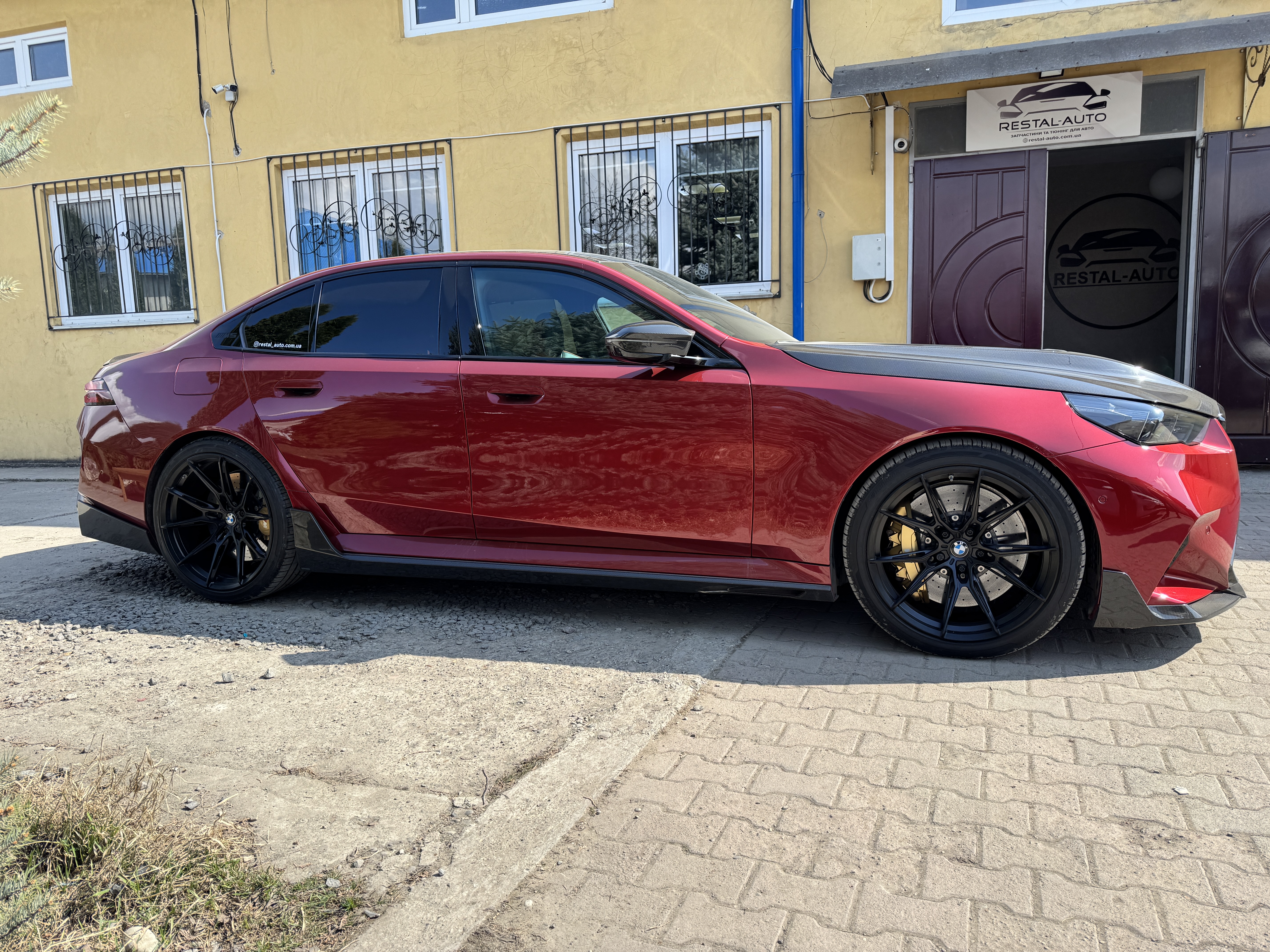 Леза на пороги (Карбон) V2 на BMW M5 G90 / G99 2024-2026 року 2
