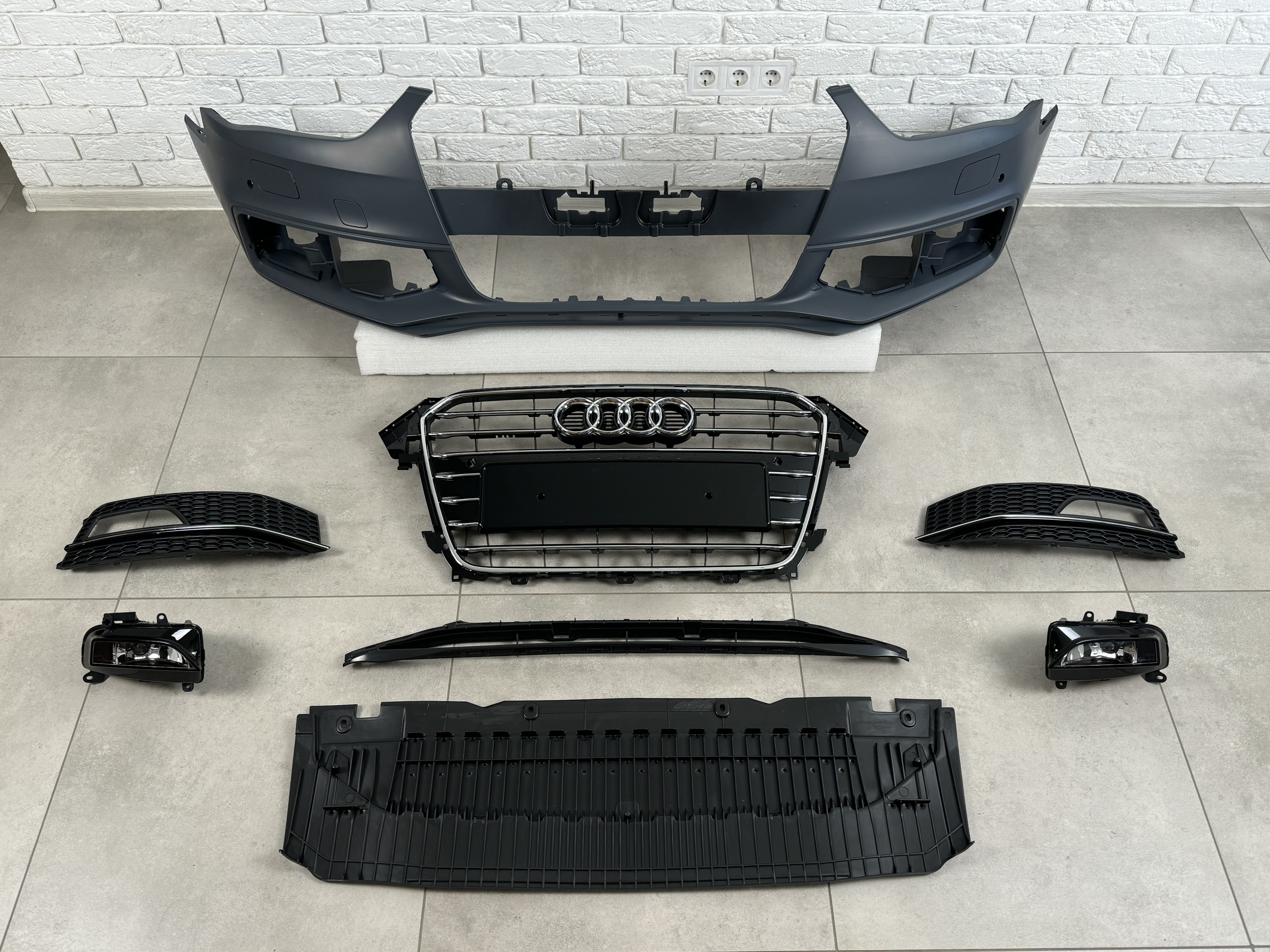 Бампер передній у зборі S-Line для Audi A4 B8 2012-2015 5