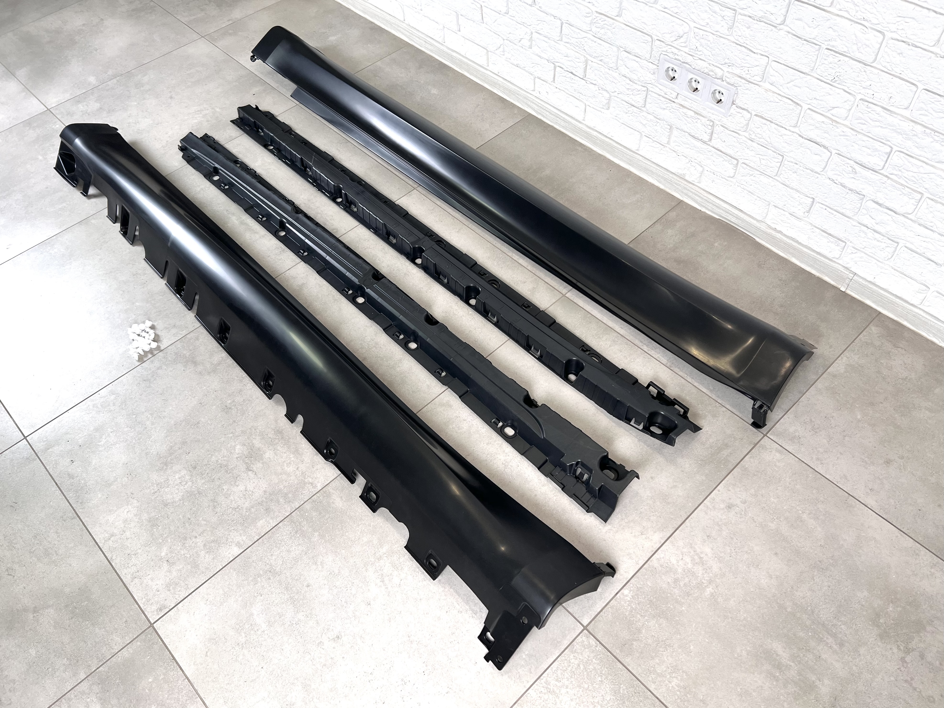 Накладки на пороги M-paket BMW X5 F15 / X5M F85 2013-2018 2