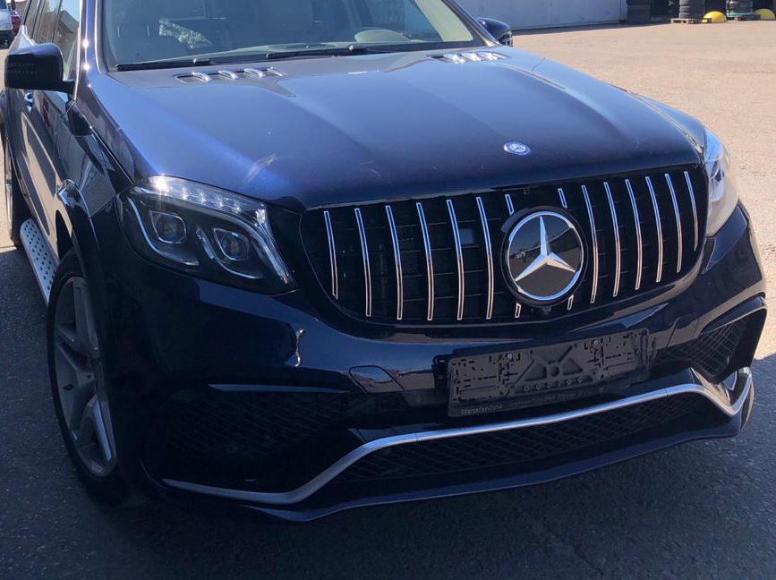 Передня решітка GT Panamericana (для GLS) 3