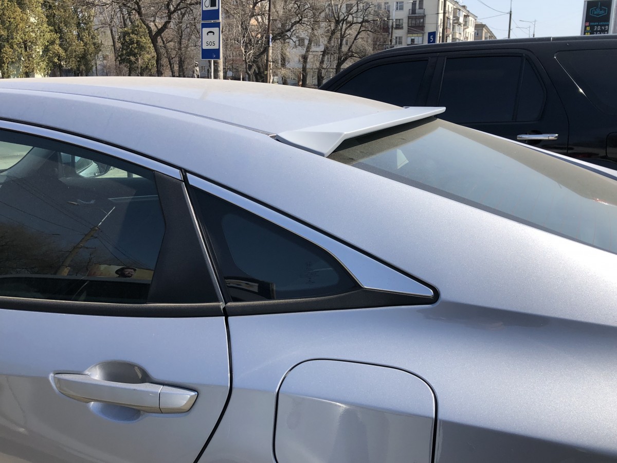 Козирок на скло Honda Civic 2016-ABS пластик під фарбування 6