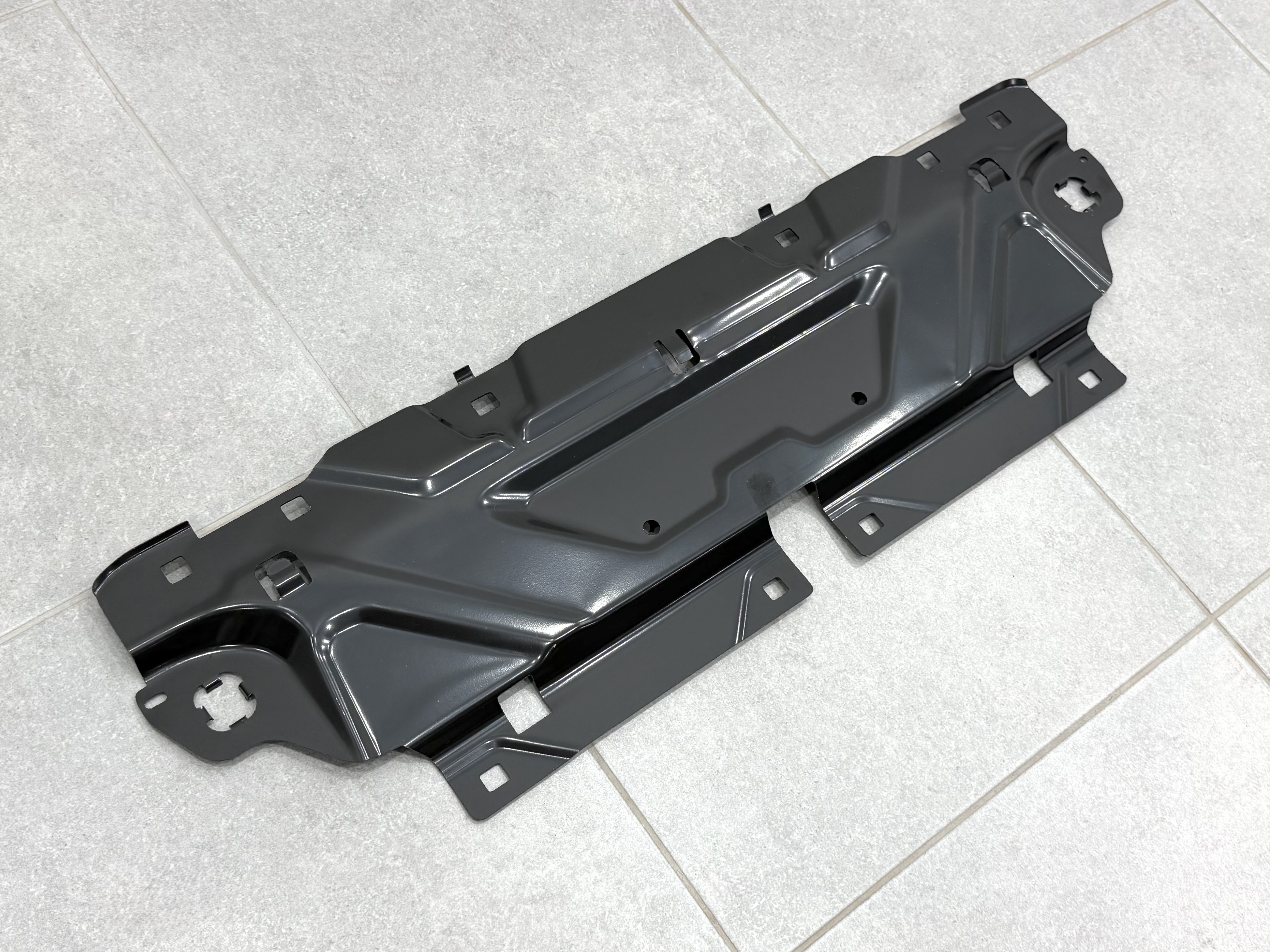 Накладка телевізора 51647478292 для BMW 3 series G20 G21 2
