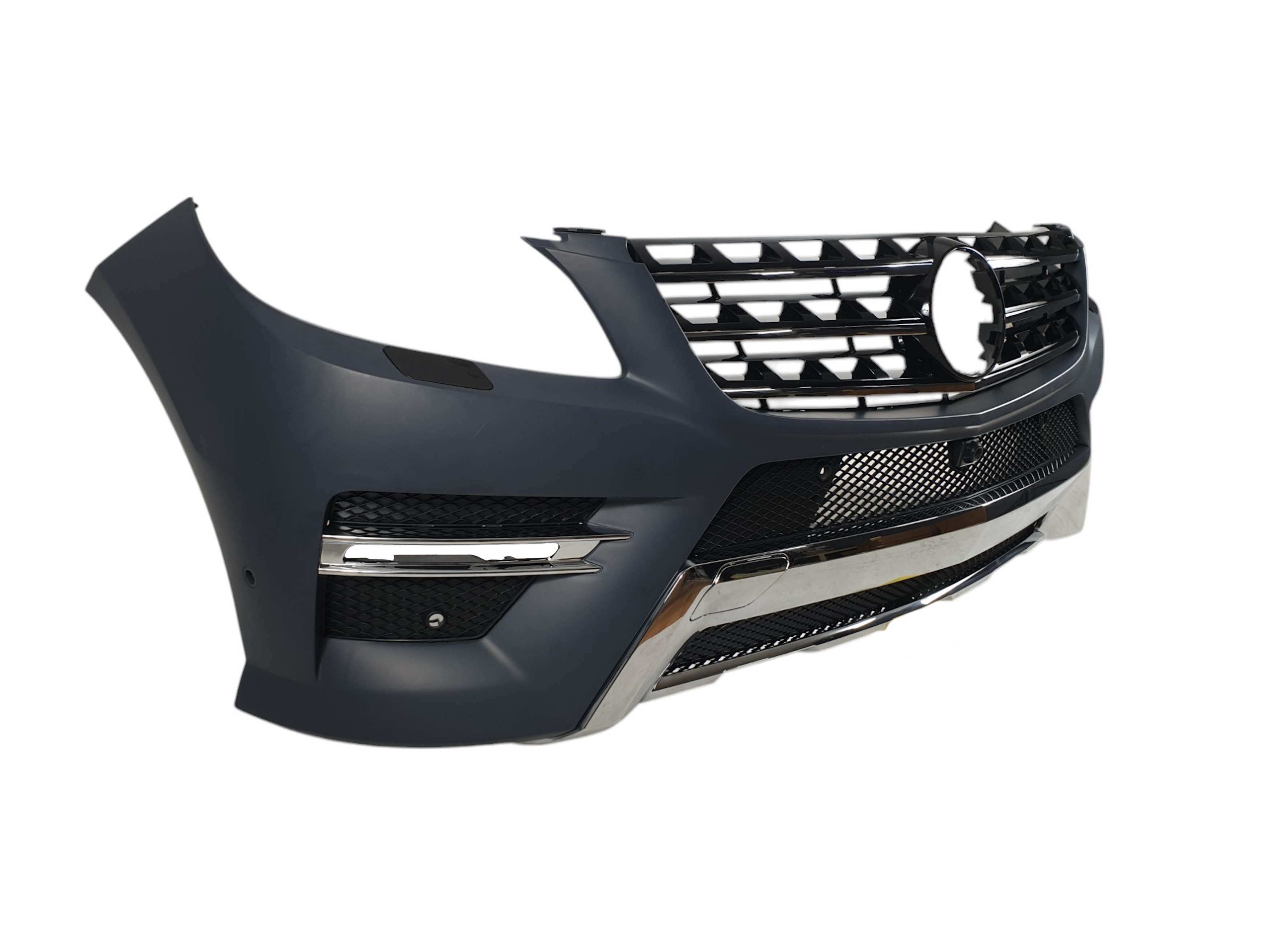 Передній бампер (AMG - Paket) на Mercedes-Benz ML-Class W166 2011-2015 року 3