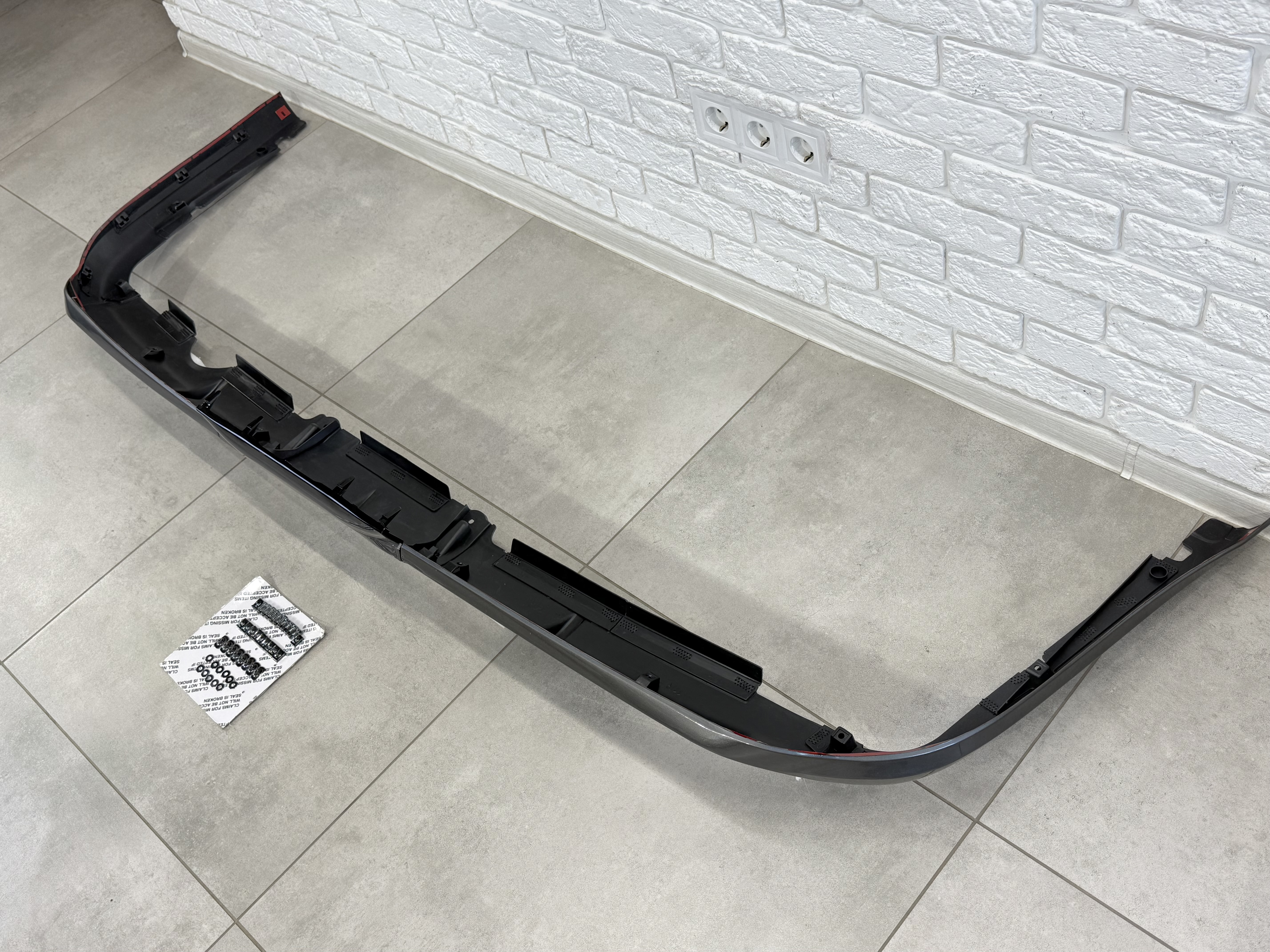 Спідниця обвіс заднього бампера F-Sport Lexus LX 570 2012-2015 4