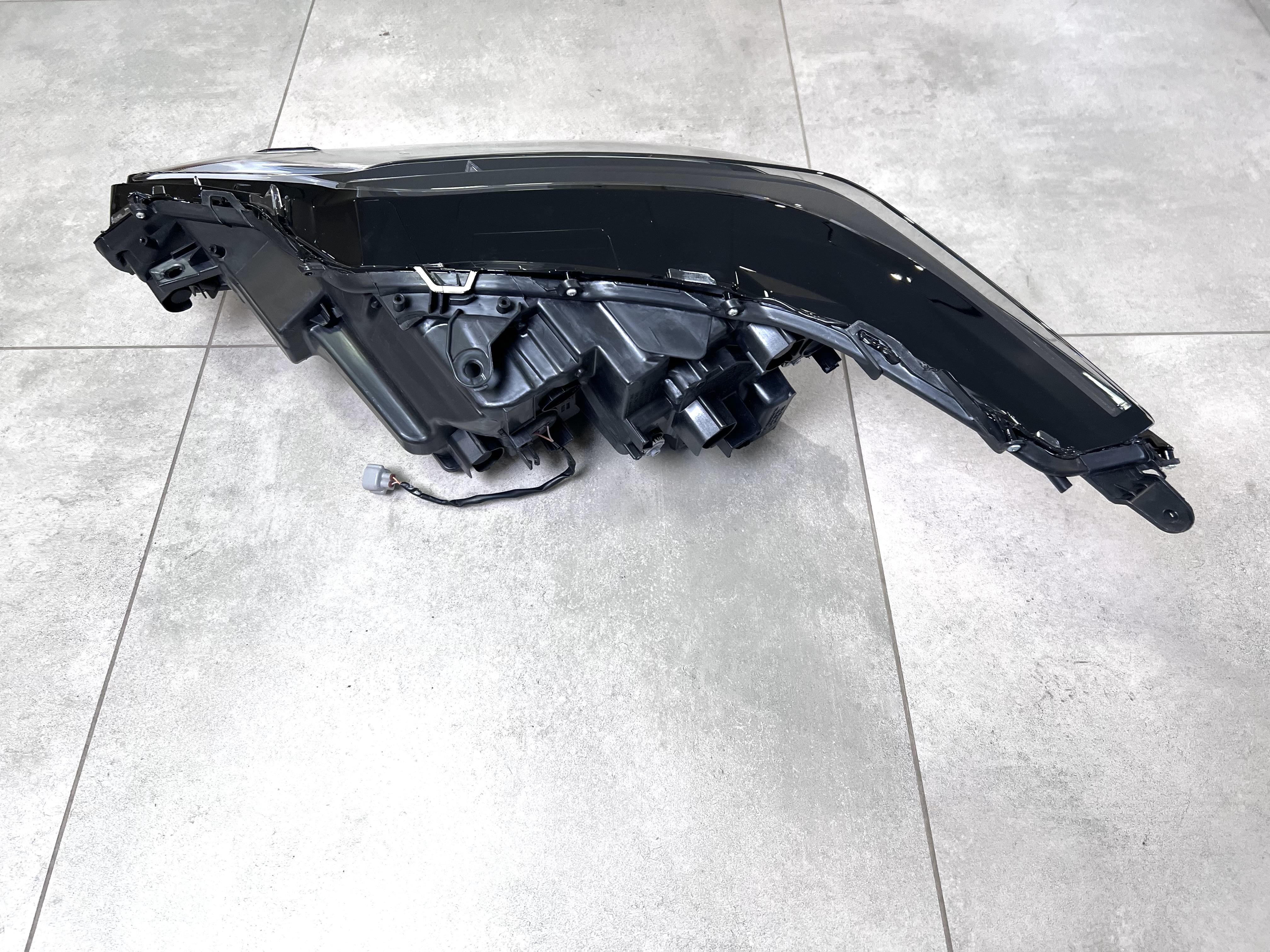 Права фара Lexus RX 2019-2021 під блок 4