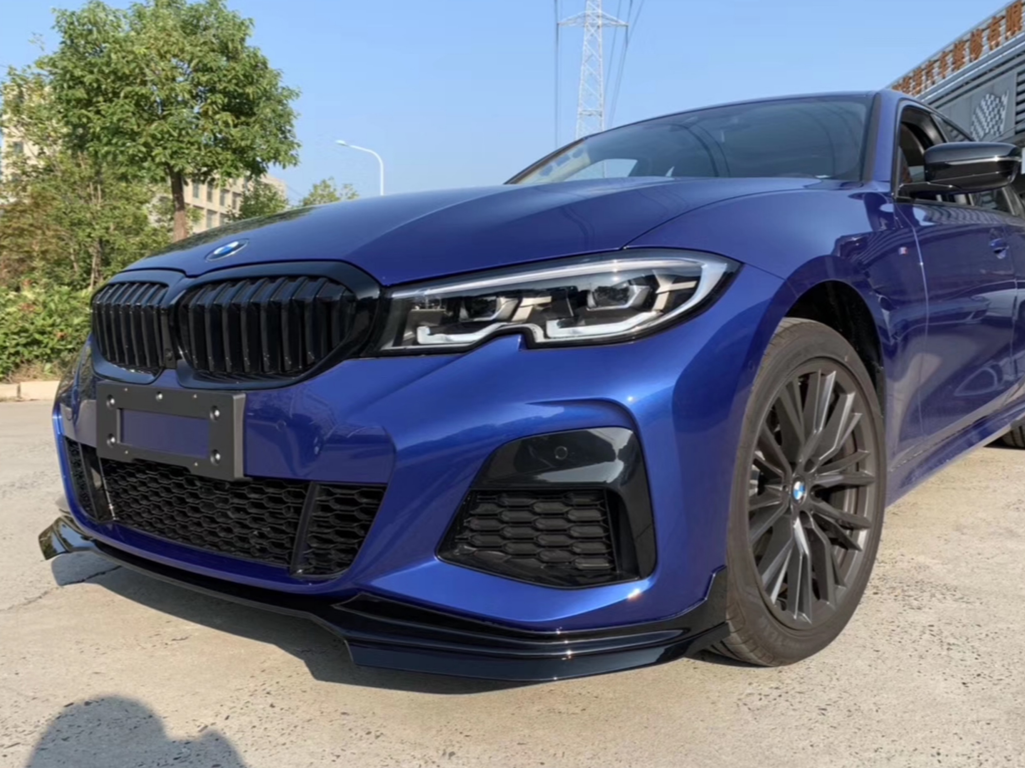 Накладка переднього бампера юбка M performance BMW 3 series G20 G21 2018-2022 абс пластик, чорний глянець 3