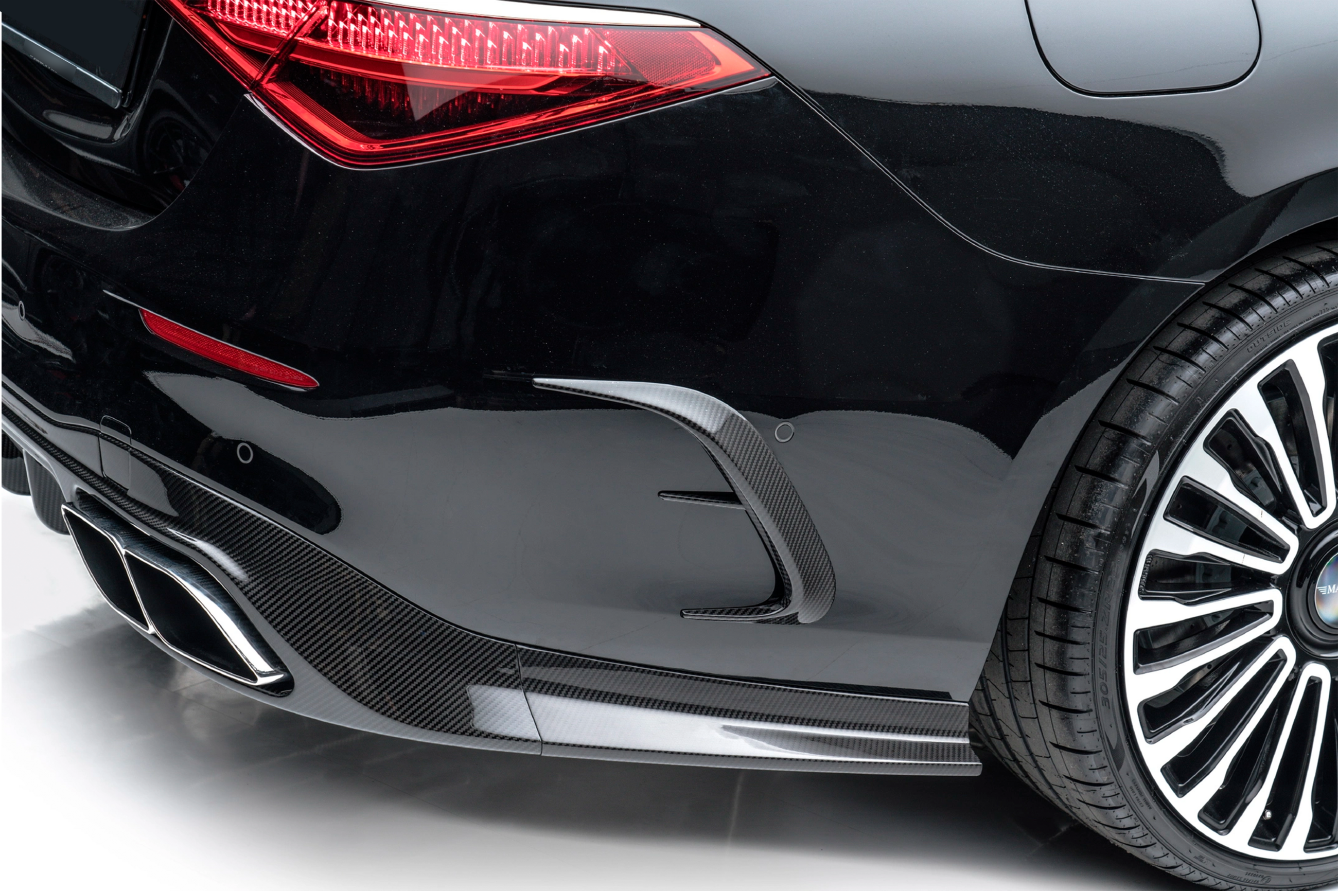 Комплект обвісів MNSR Carbon (для AMG-Line) 6