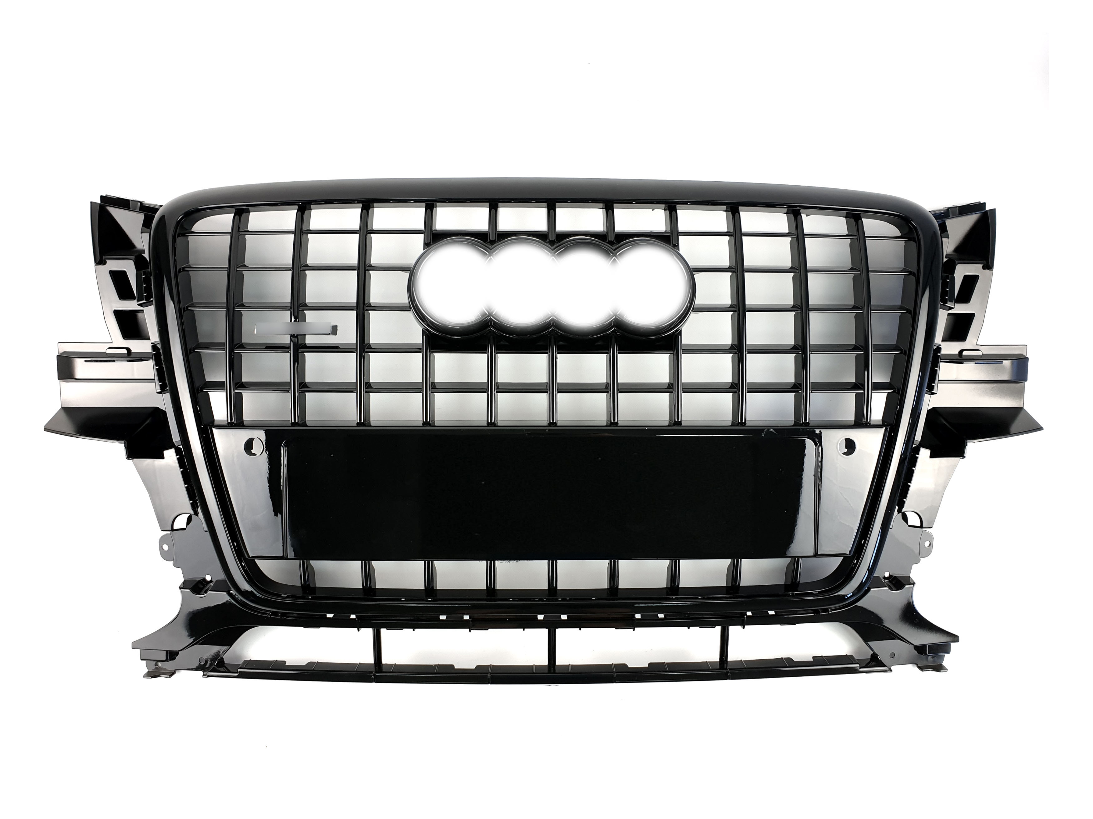 Решітка радіатора Full Black (в стилі SQ5) на Audi Q5 8R 2008-2012 року