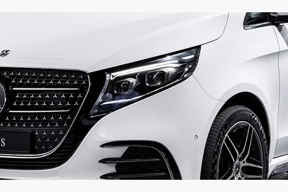 Передні фари 2025 Design LED (для V-class, 2 шт)