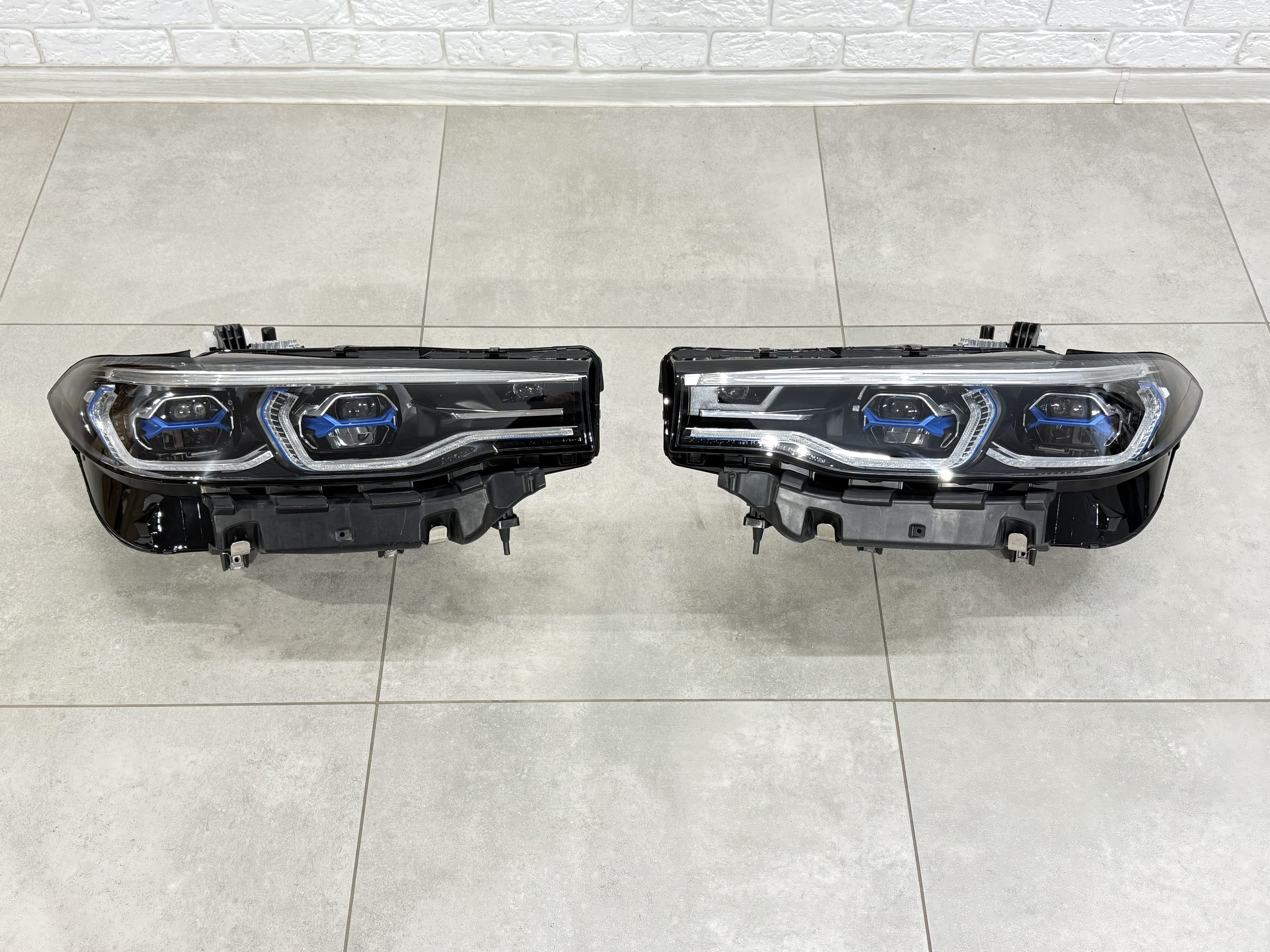 Фари LASER для BMW X7 G07 2019-2023 2шт., комплектні з блоками 2