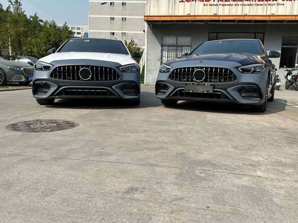 Комплект обвісів (C63 AMG) 2