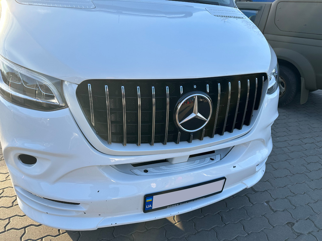 Передня решітка Panamericana GT Chrome Premium V1 Без рамки 4