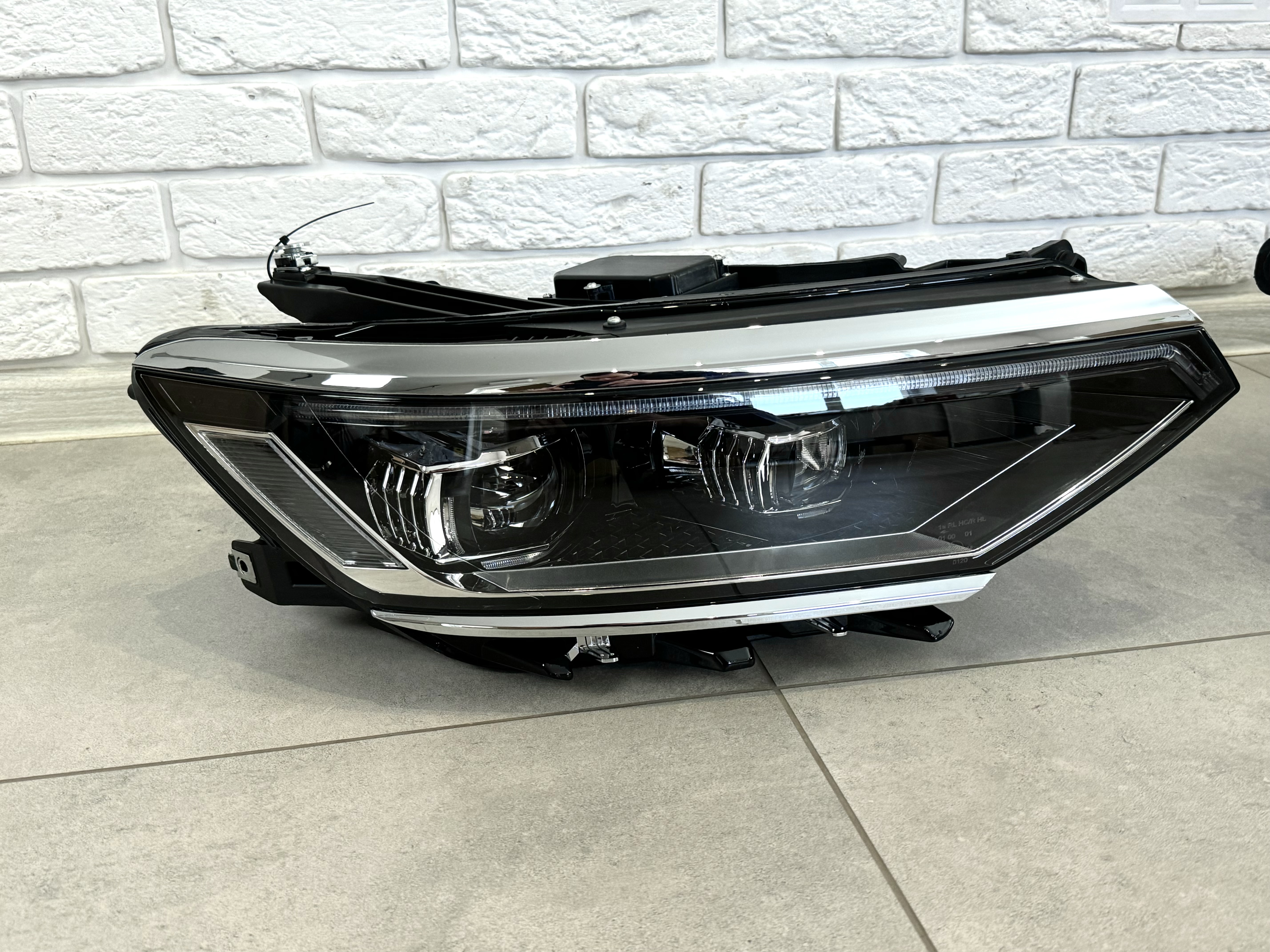 Фари FULL LED Volkswagen Passat B8,5 ЕВРОПА 2019-2024 3