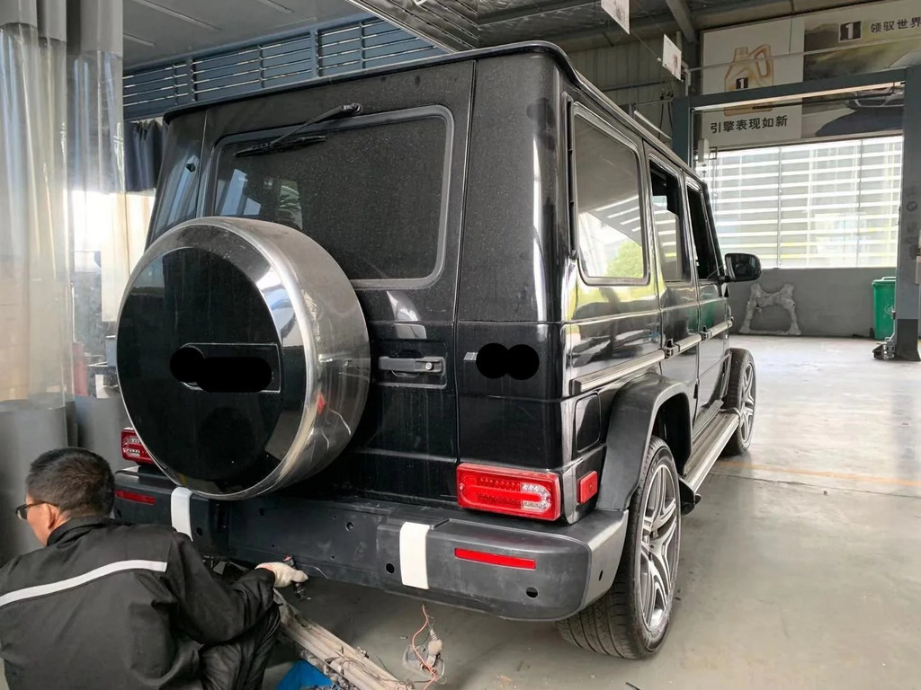 Розширювачі арок G63 AMG 2018-style (задні, для авто зі встановленим комплектом рестайлінгу) 3