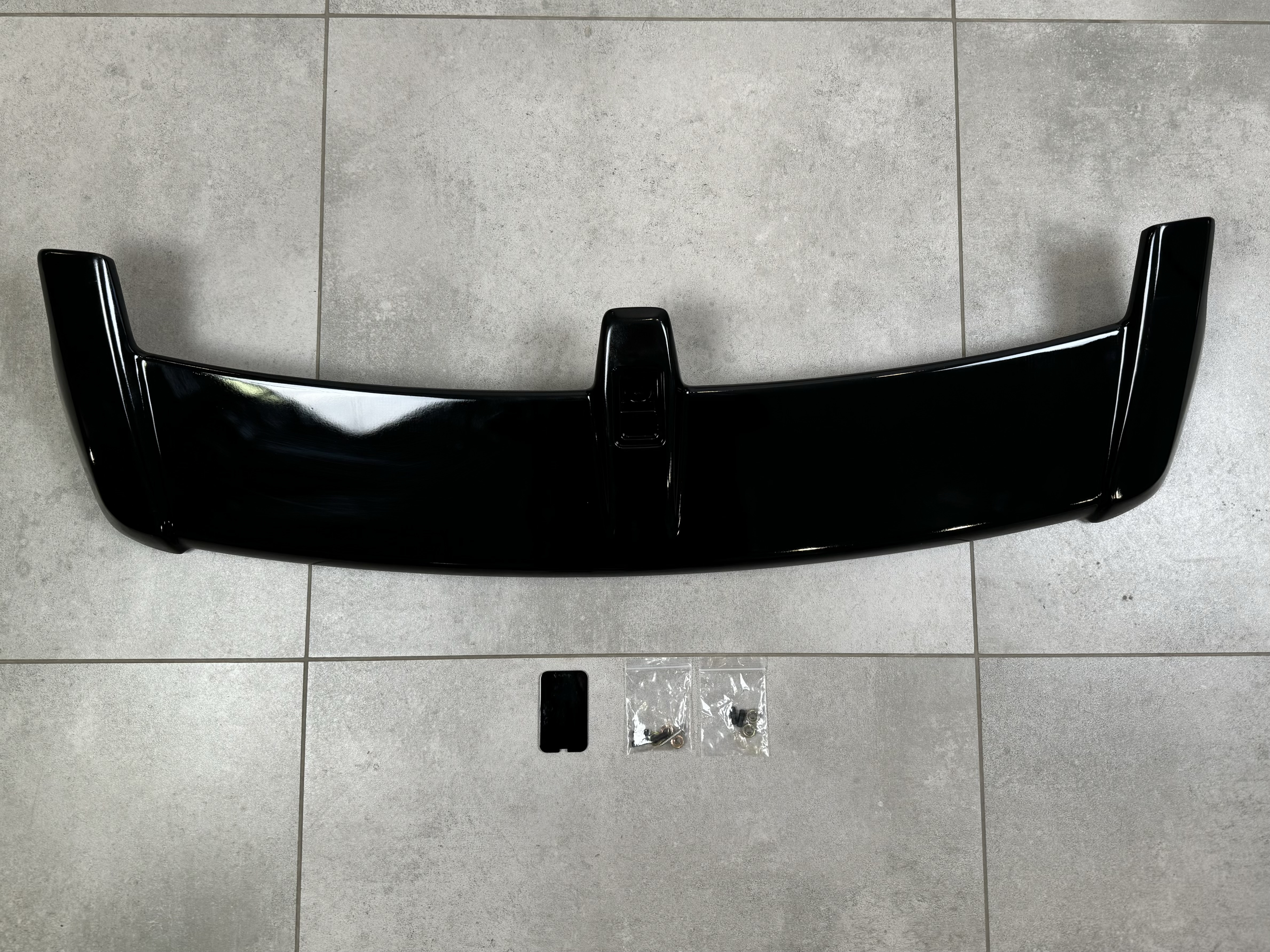 Спойлер козирок Honda CRV 2006-2012 ABS пластик, колір чорний 2