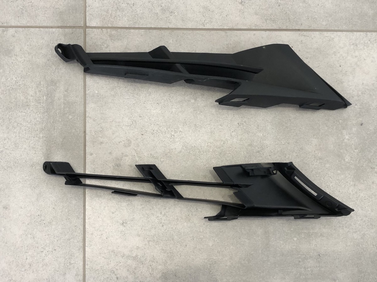 Вставки заглушки бампера Lexus RX 2015-2019 2шт L - 5328648030 / R - 5328548040 4
